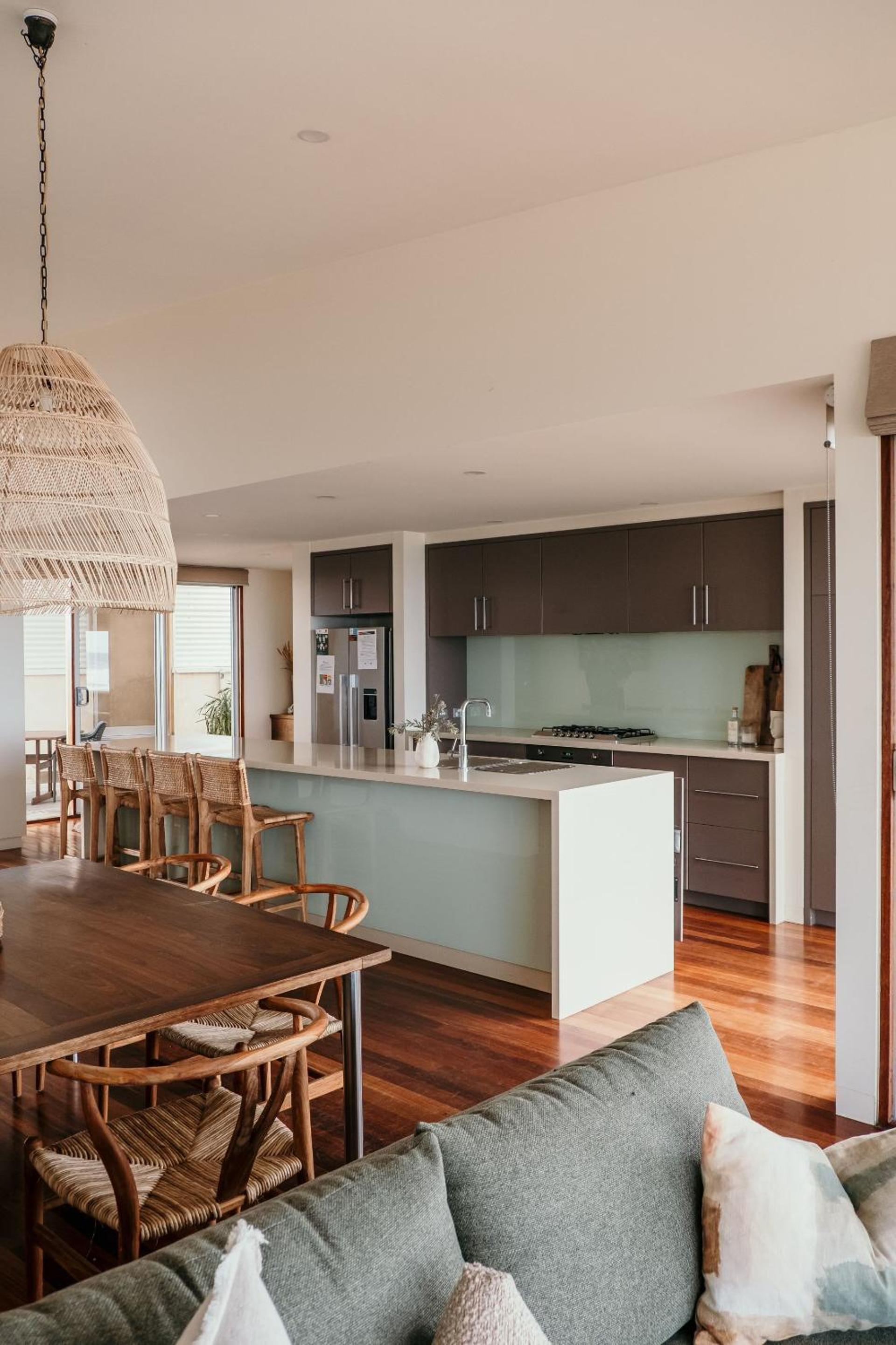 Hearns Beachside Villa 9