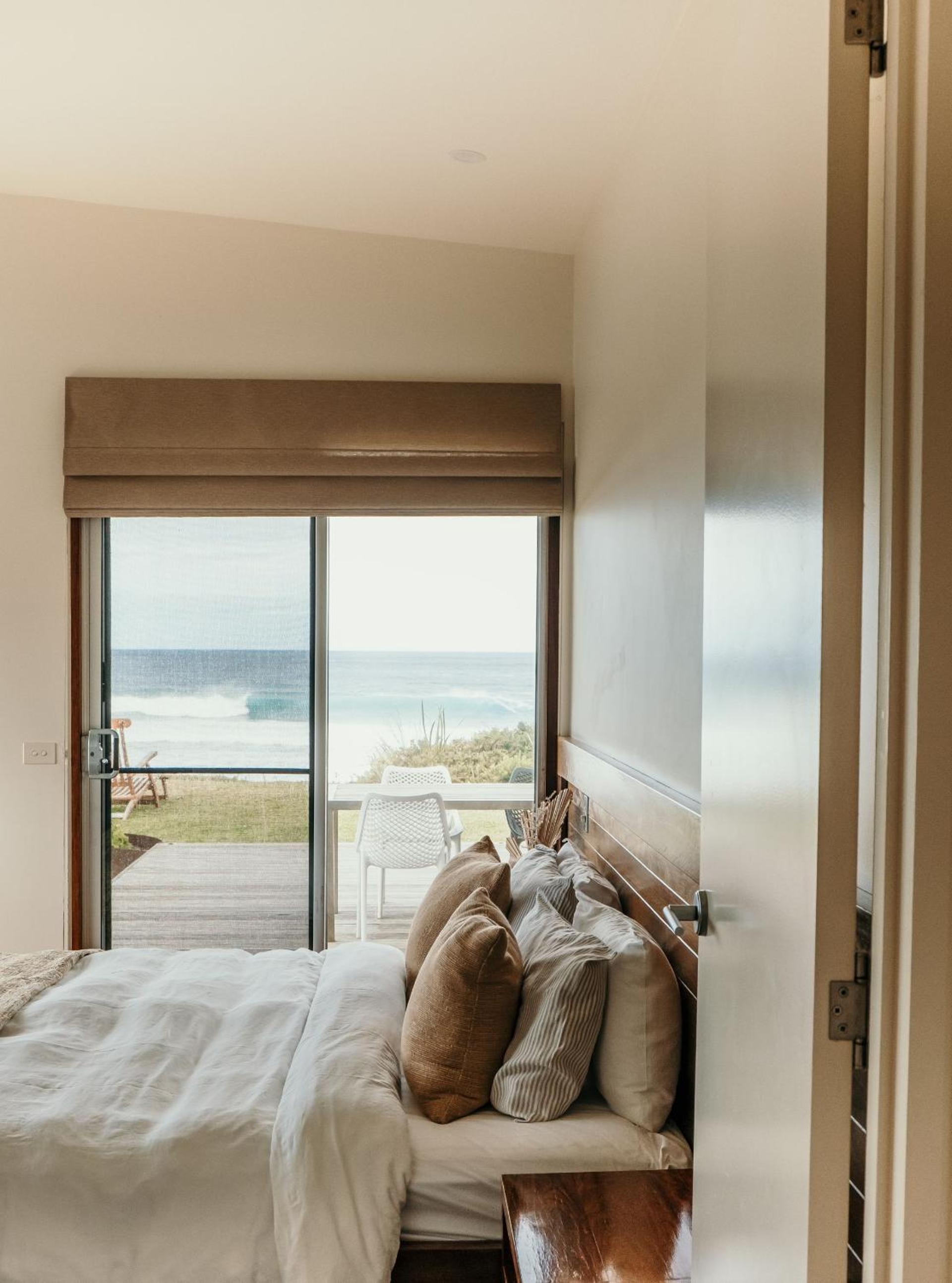 Hearns Beachside Villa 9