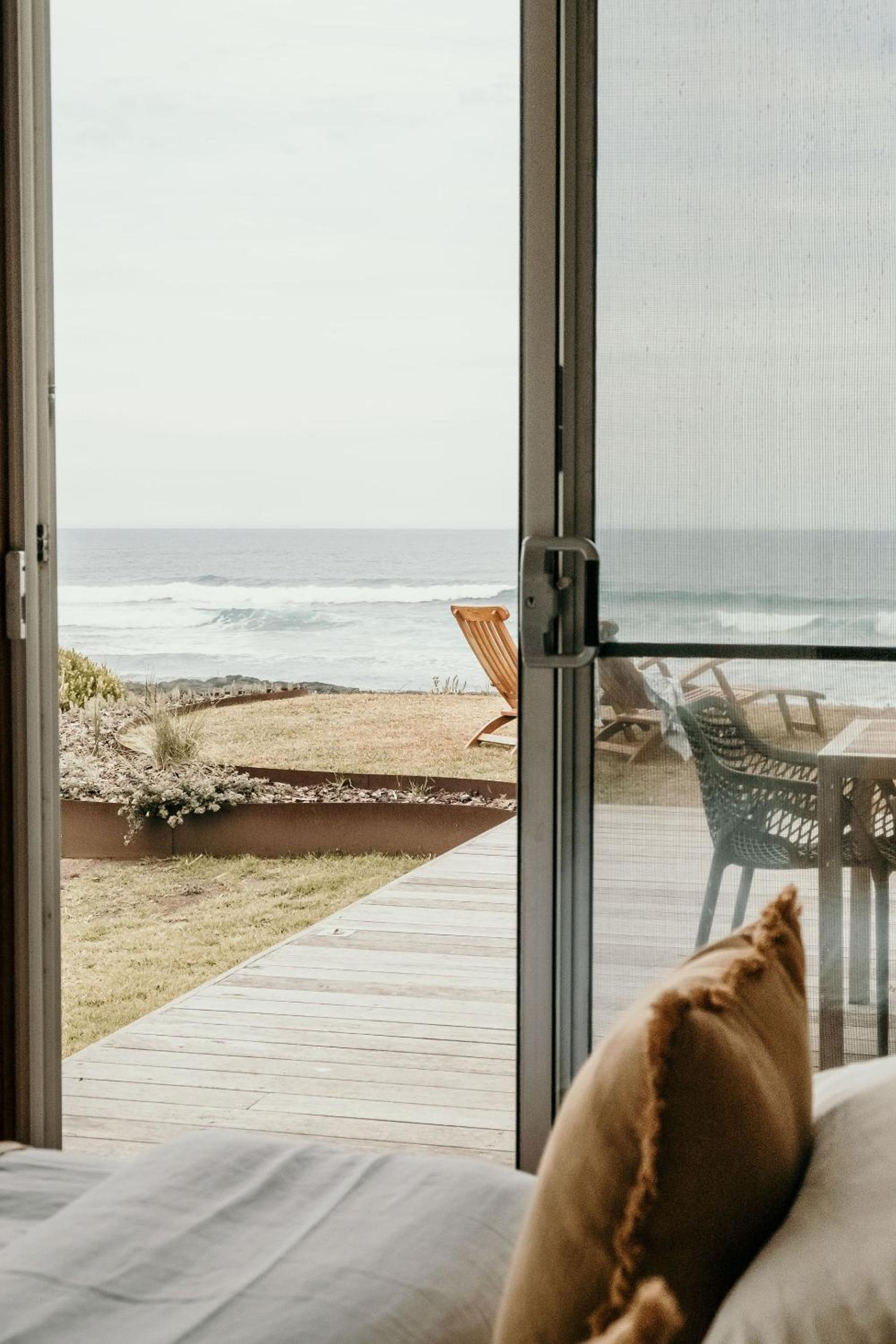 Hearns Beachside Villa 9