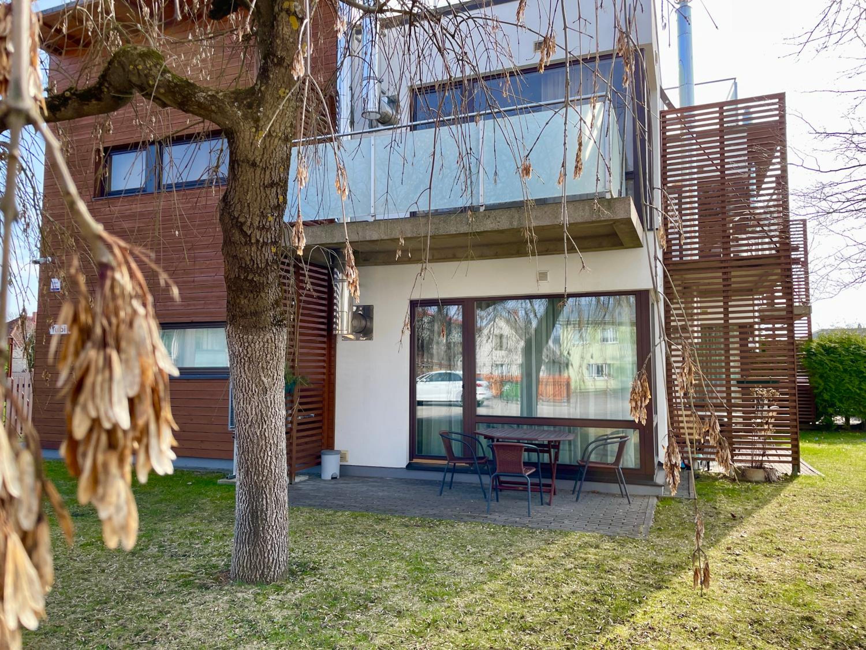 Tulbi Apartment