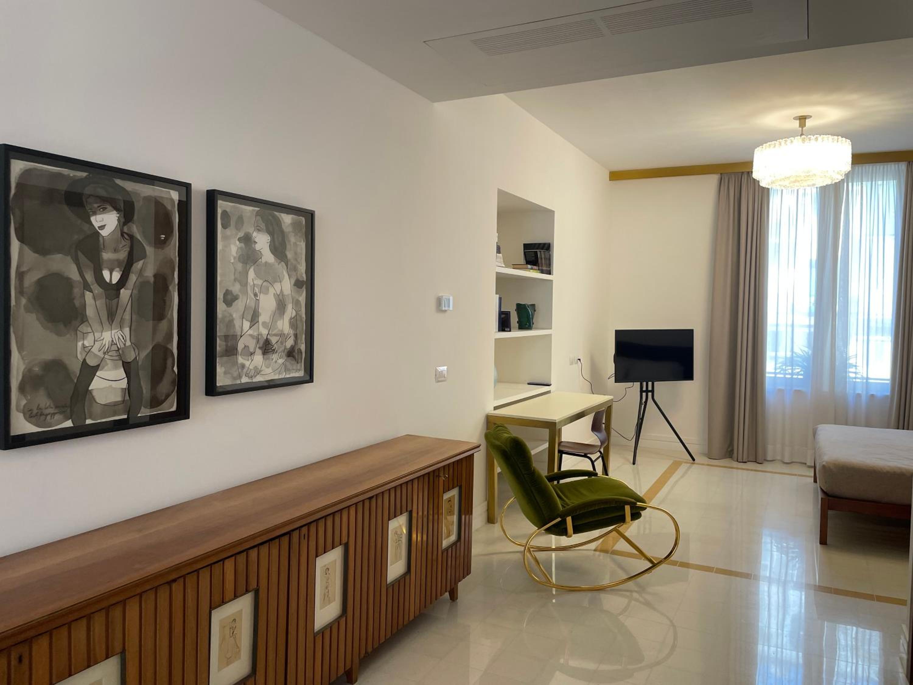 Corso Novara 5 Design Apartments