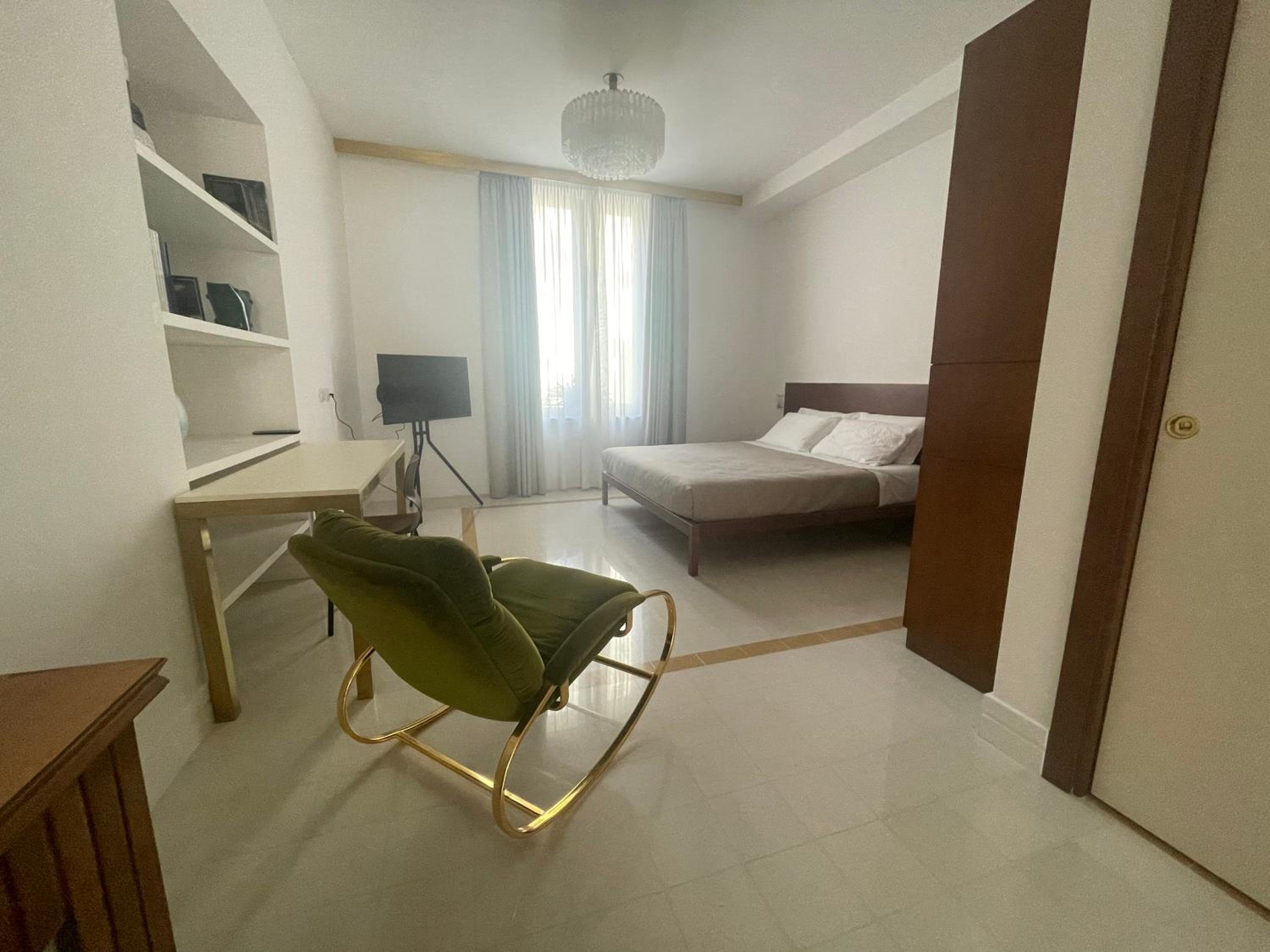 Corso Novara 5 Design Apartments