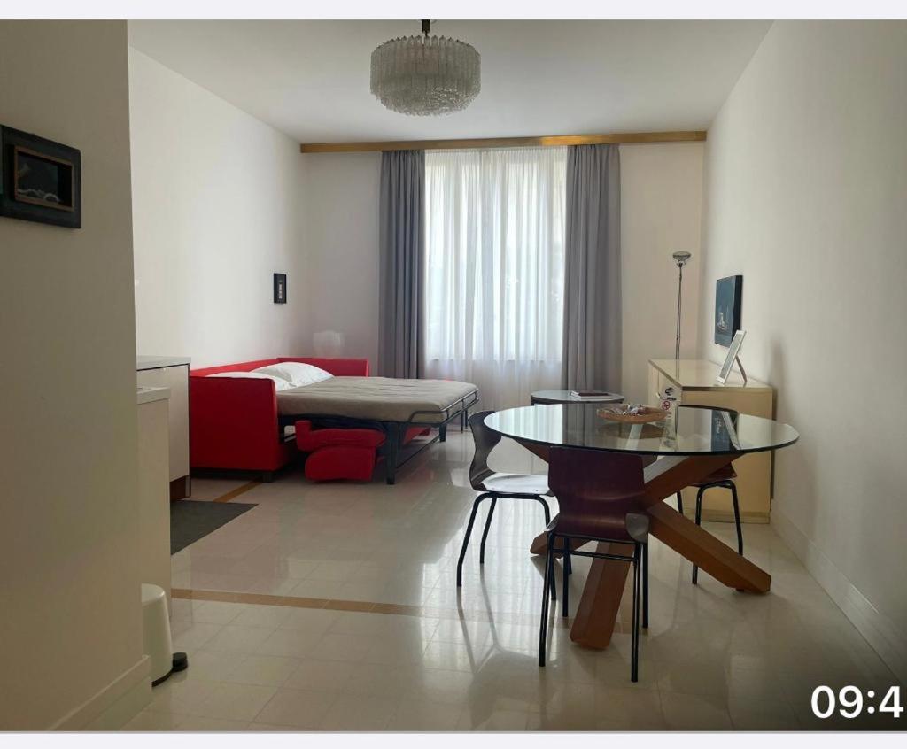 Corso Novara 5 Design Apartments