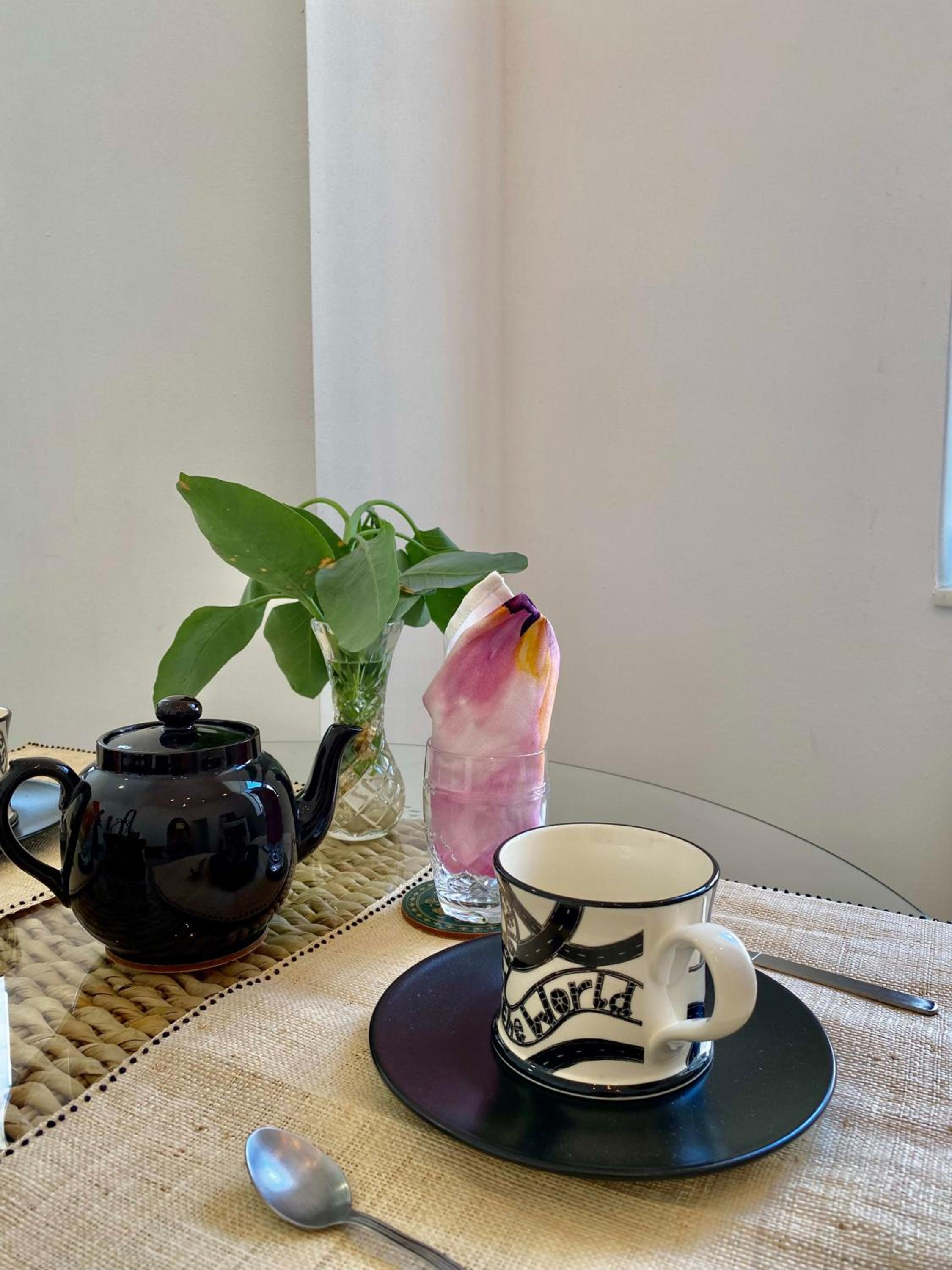 Charming 1BR just off Main Street prime location view 5