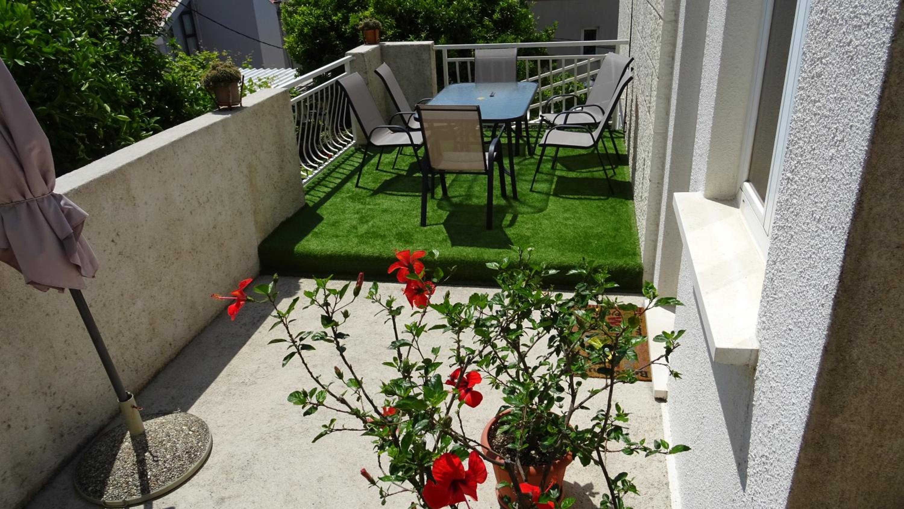 Apartments Kazo