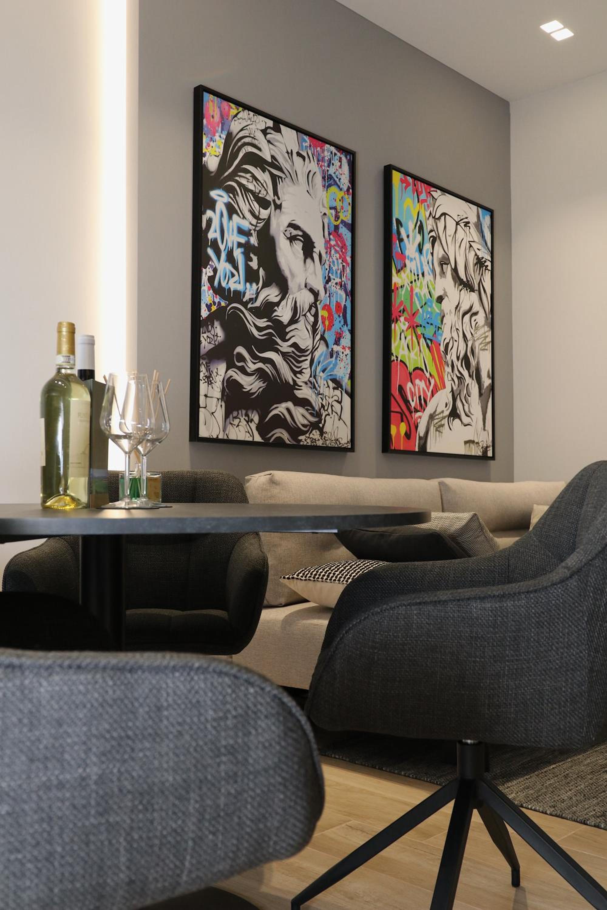 Fontana Suite - 1-Bedroom Apartment with Terrace, Aldo Moro Olbia view 4