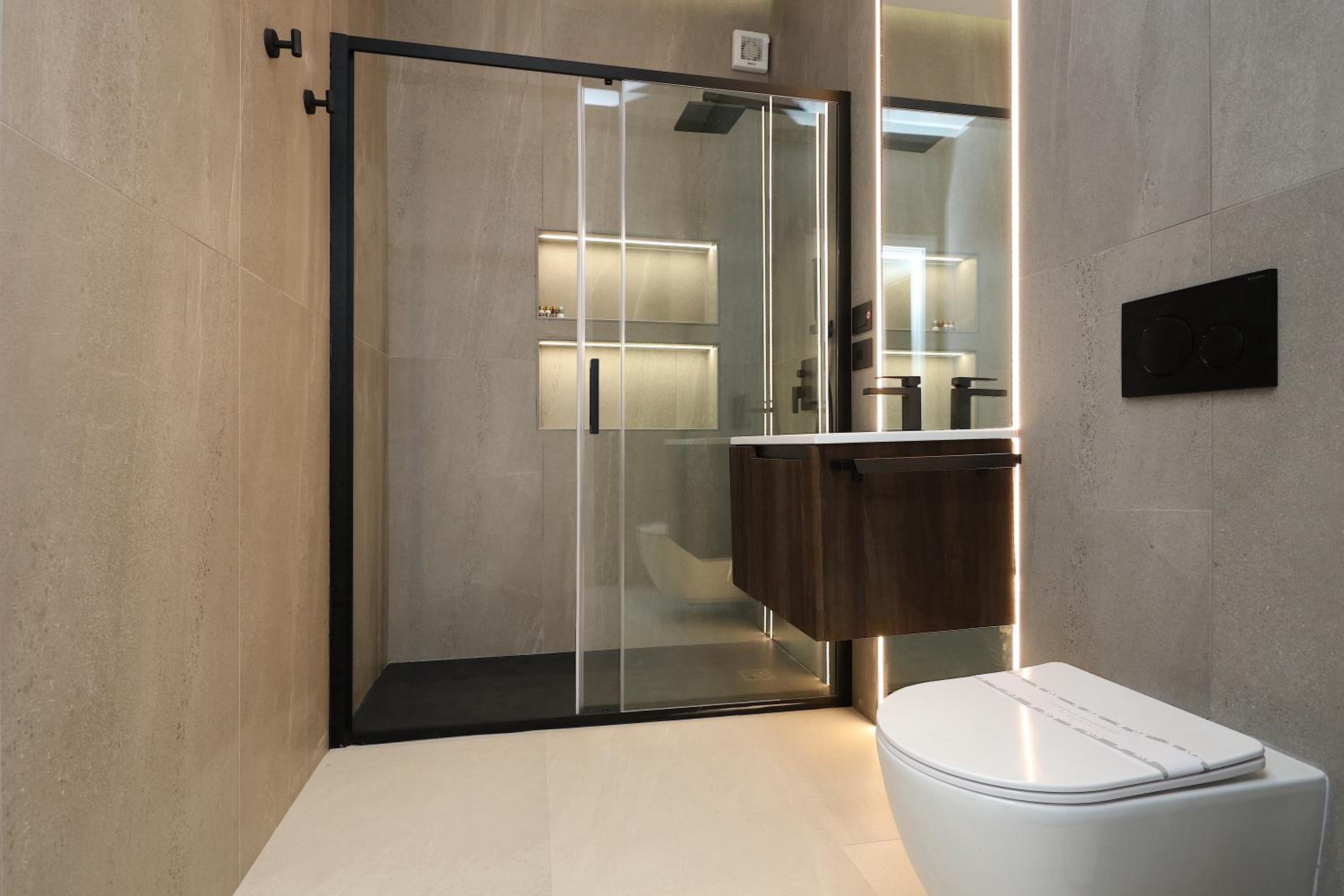 Fontana Suite - 1-Bedroom Apartment with Terrace, Aldo Moro Olbia view 5