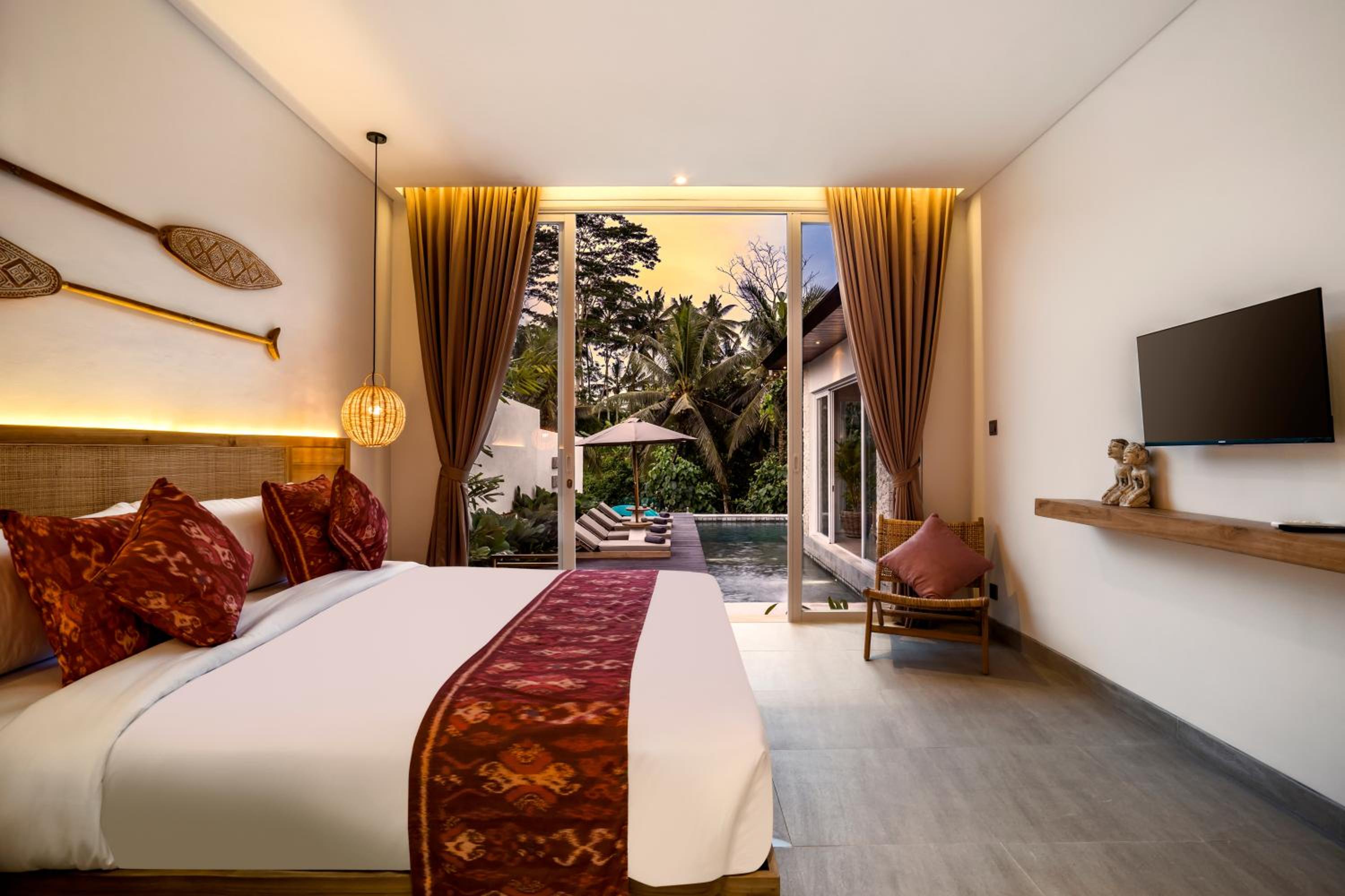 Villa Sunrise by BaliSuperHost