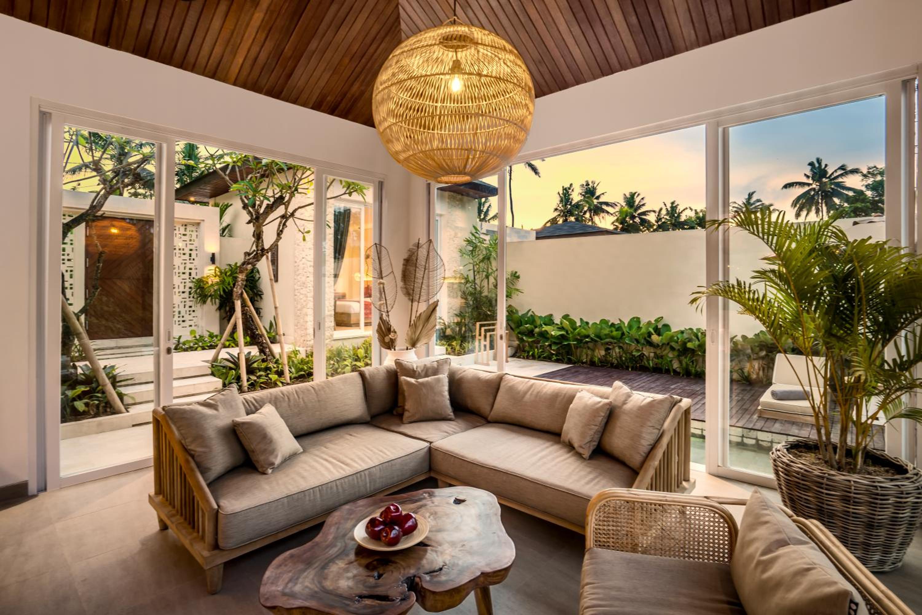 Villa Sunrise by BaliSuperHost
