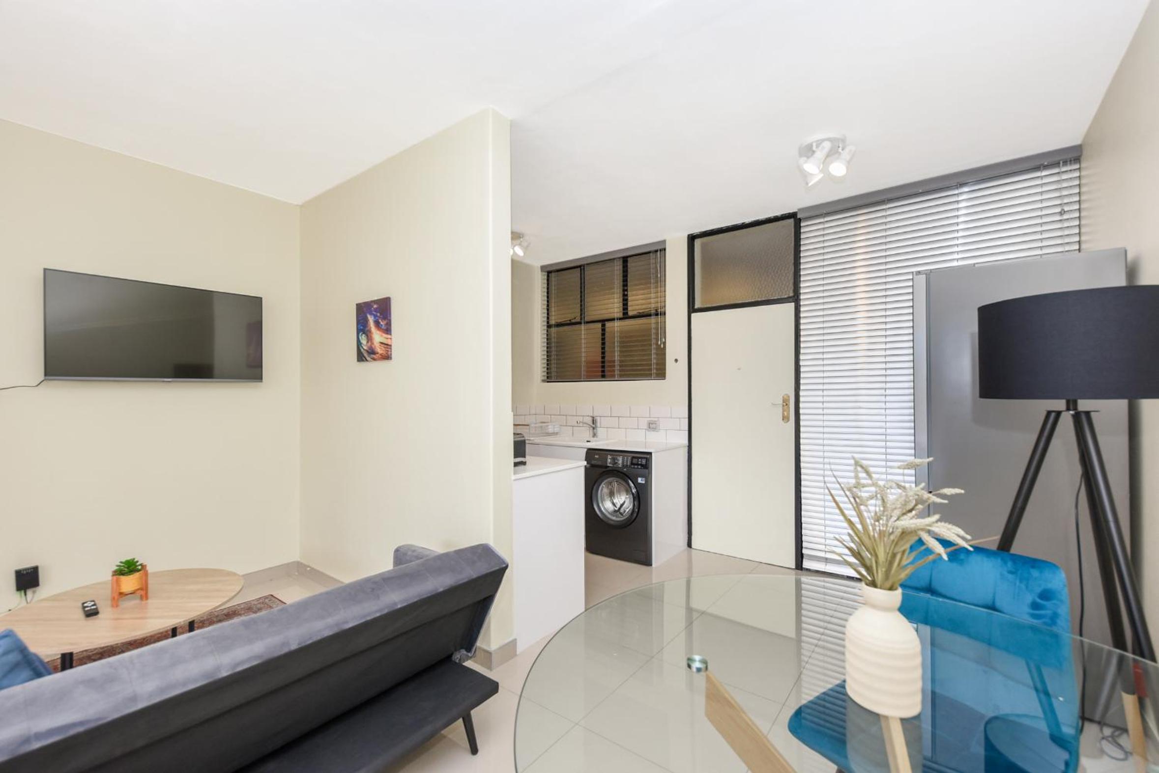 Illovo Mews 210