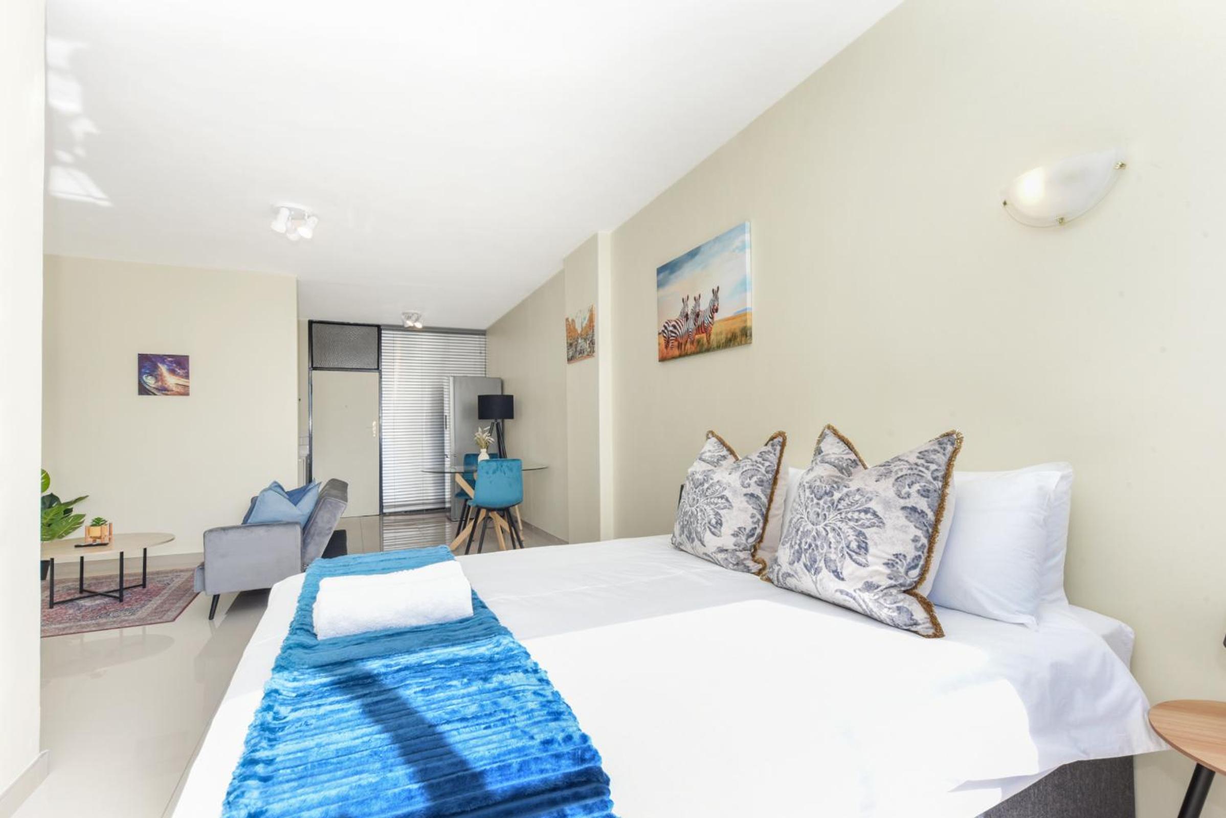 Illovo Mews 210