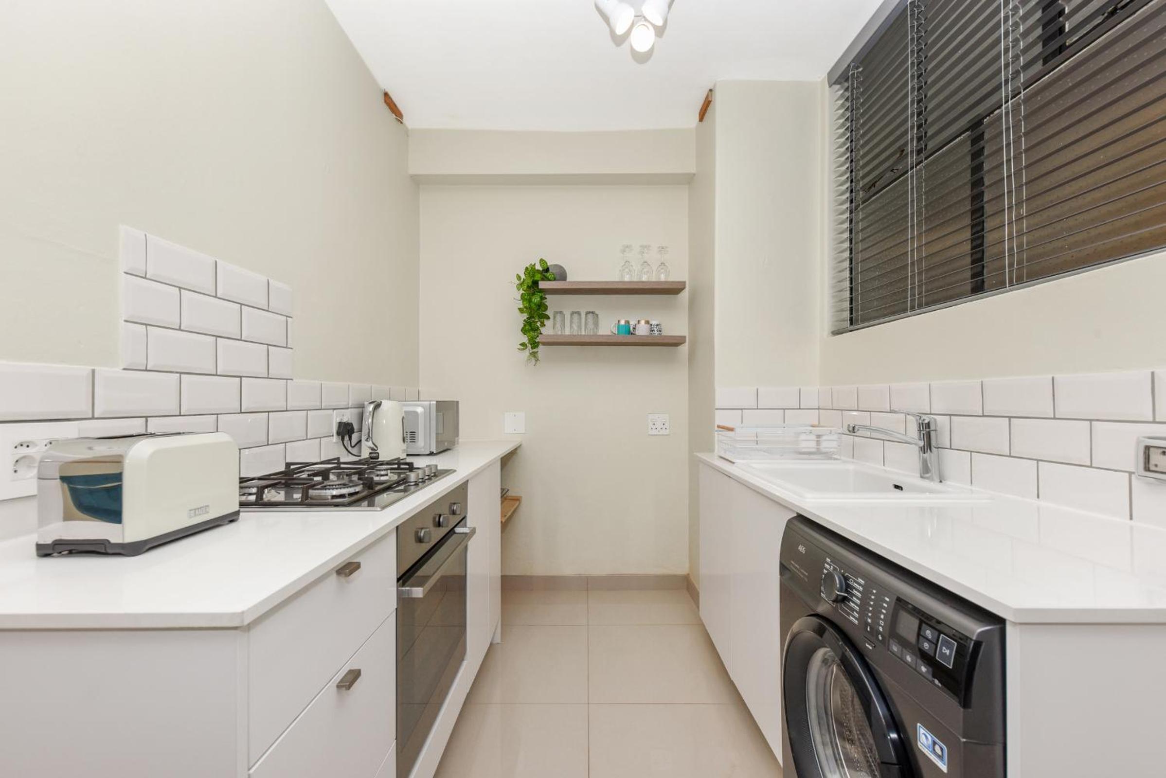 Illovo Mews 210