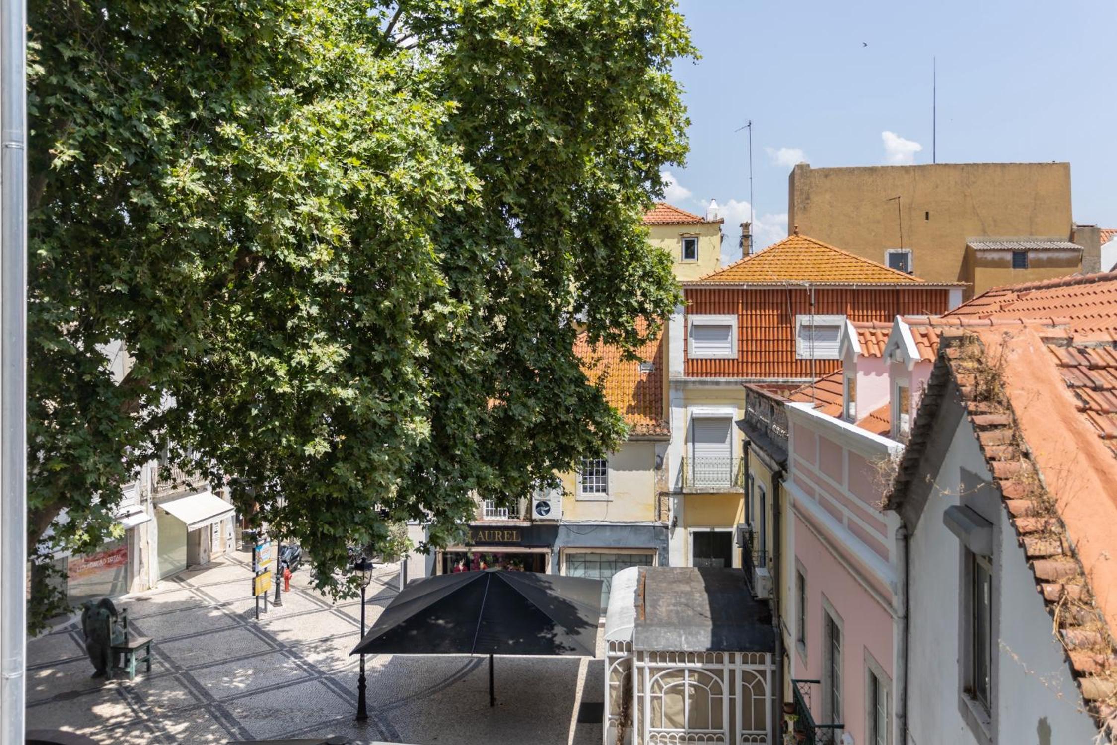 Setúbal CityCenter Studios view 2