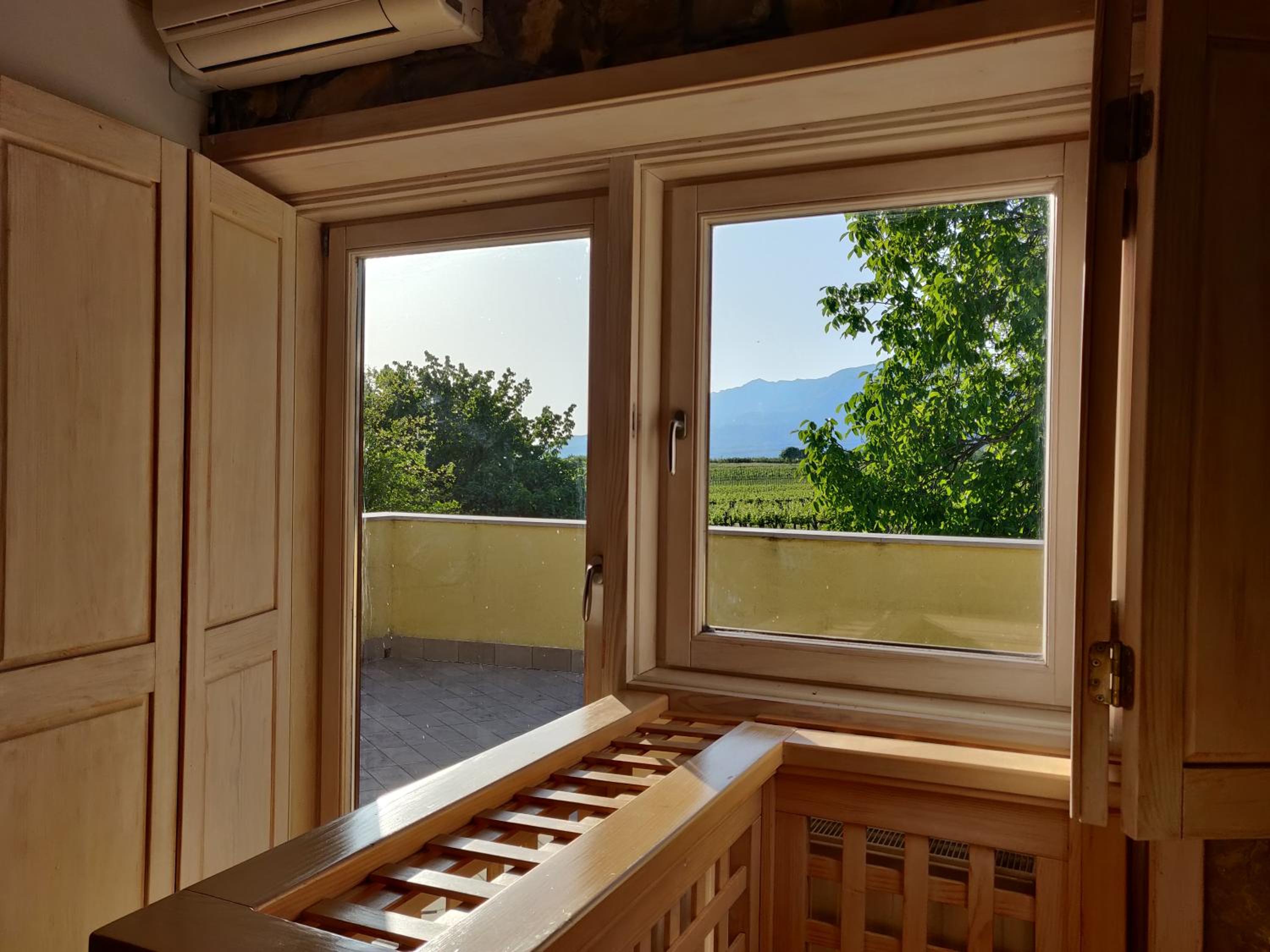 Small house in Vipava valley, photo 18