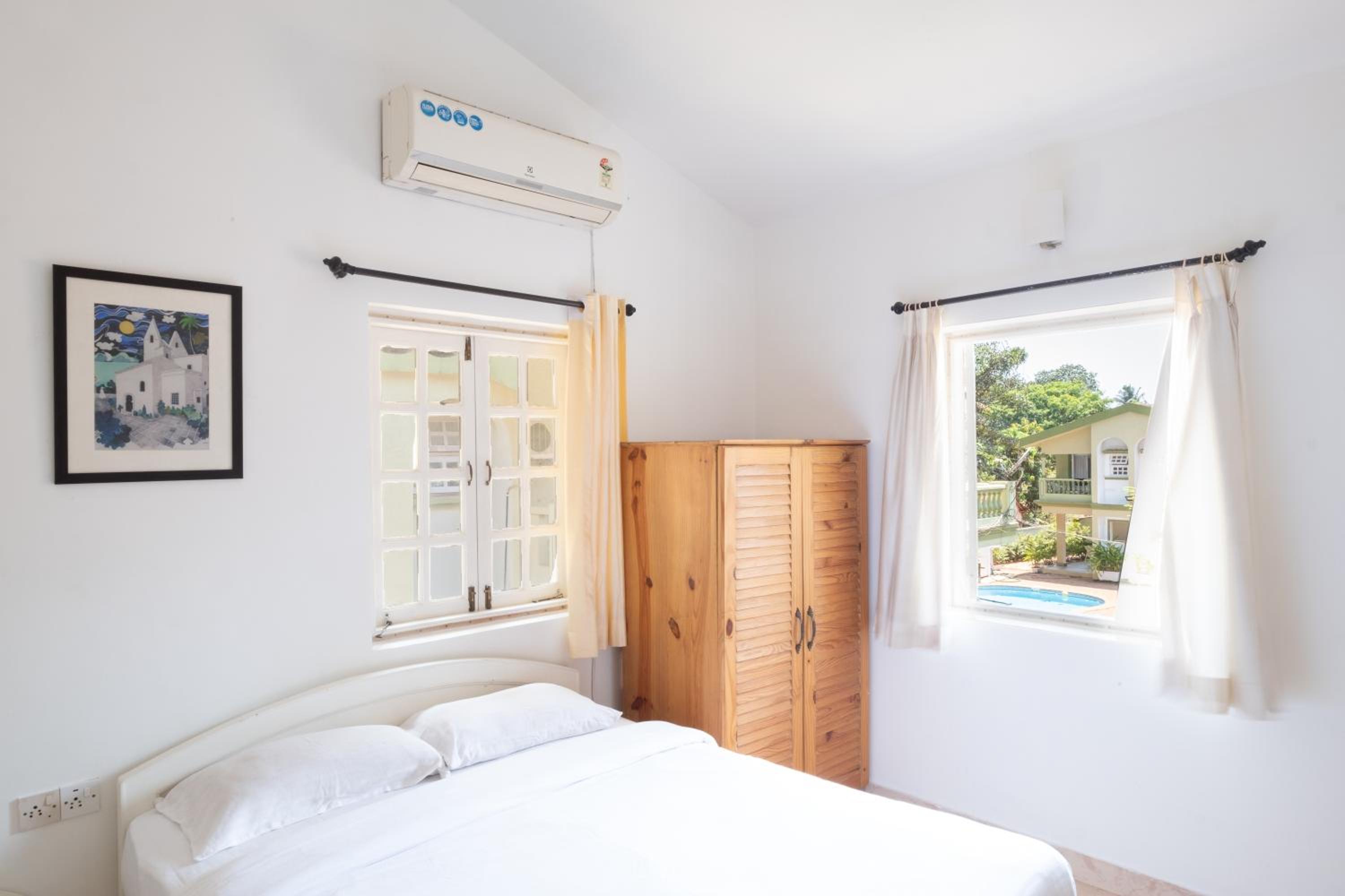 Casa Legend Economy, Calangute Goa view 4