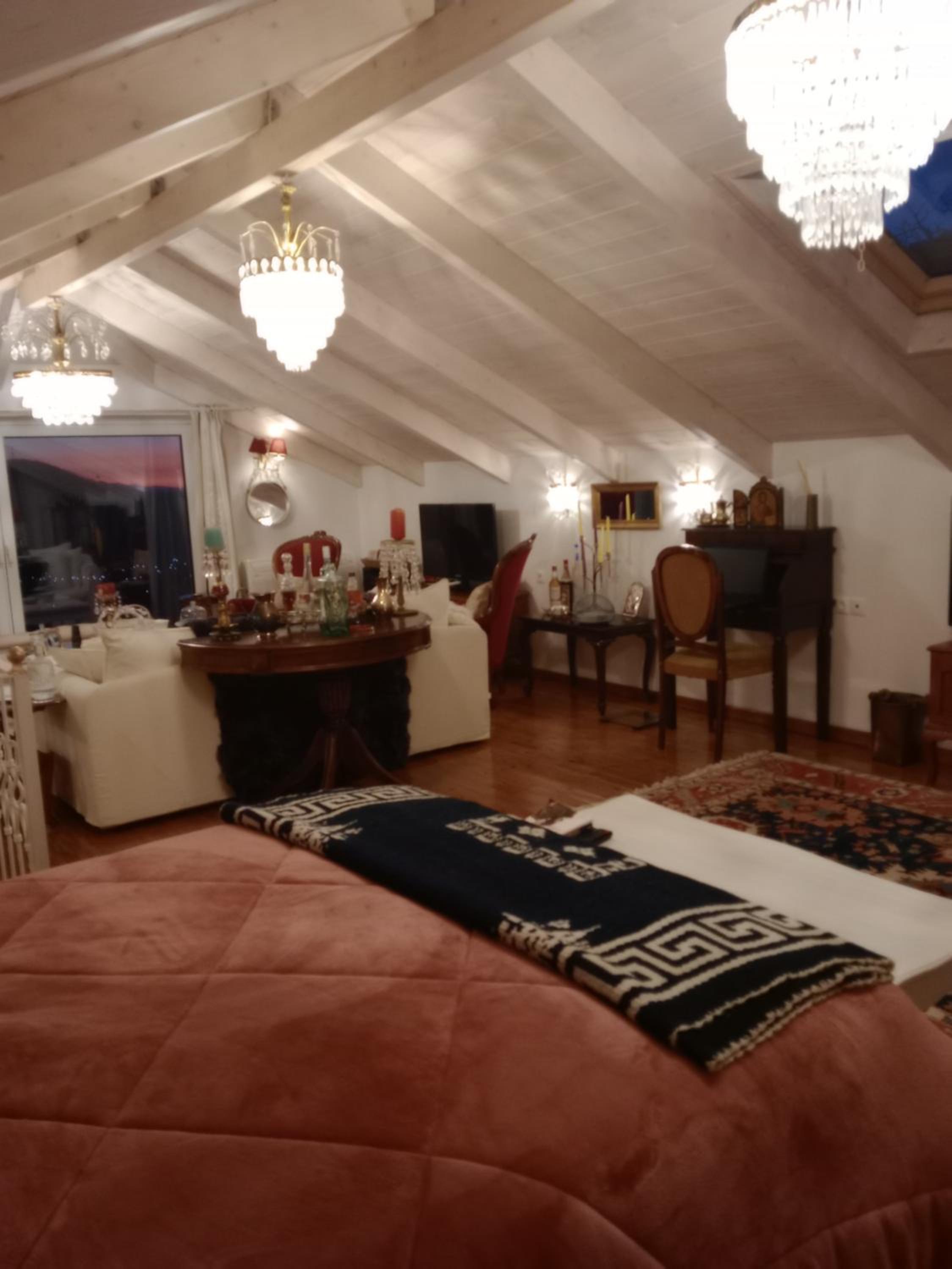 Penelope suite