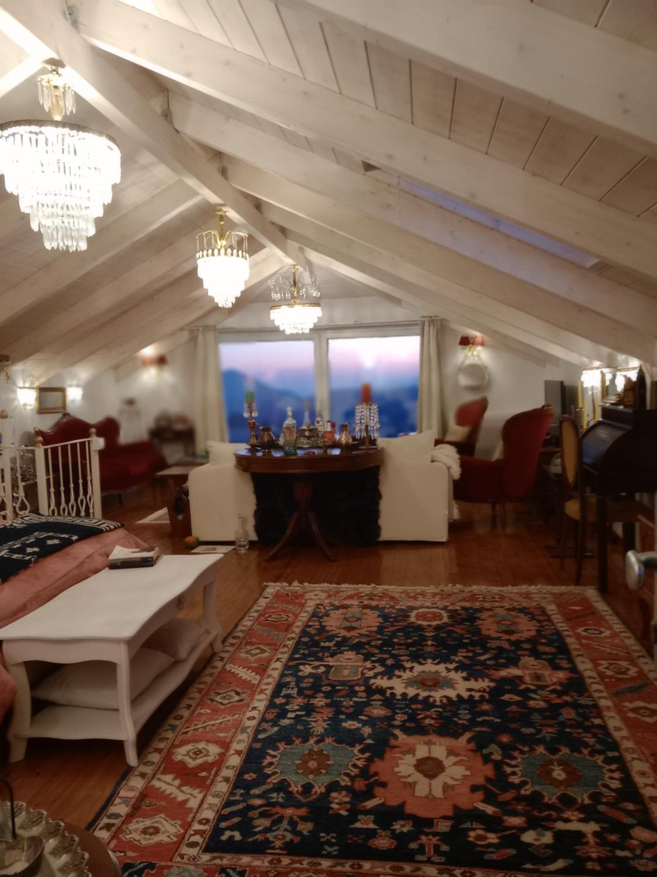 Penelope suite