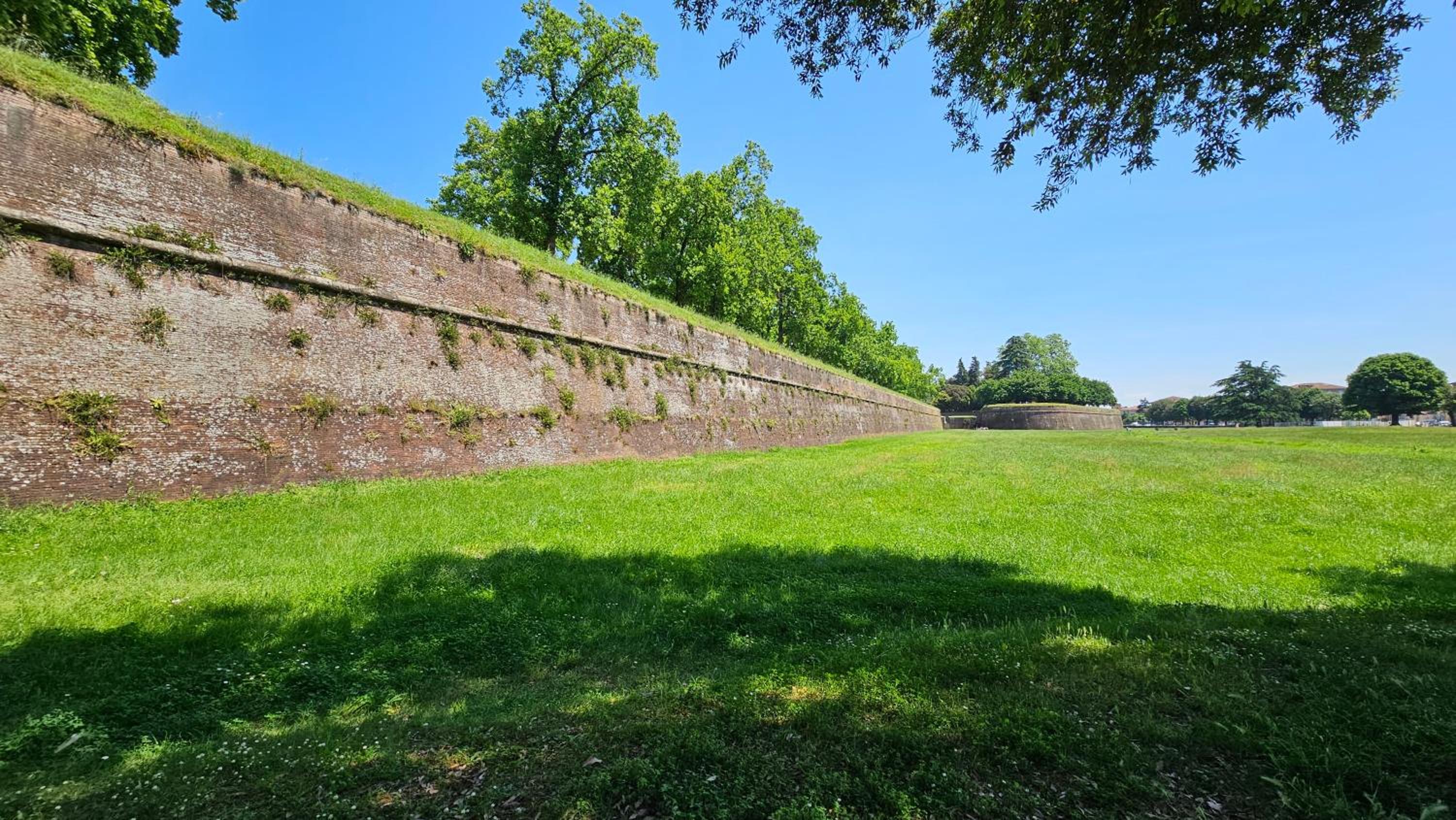 CozyBricks in Lucca - Apartments in Lucca Historical Center - Air Cond & WiFi -