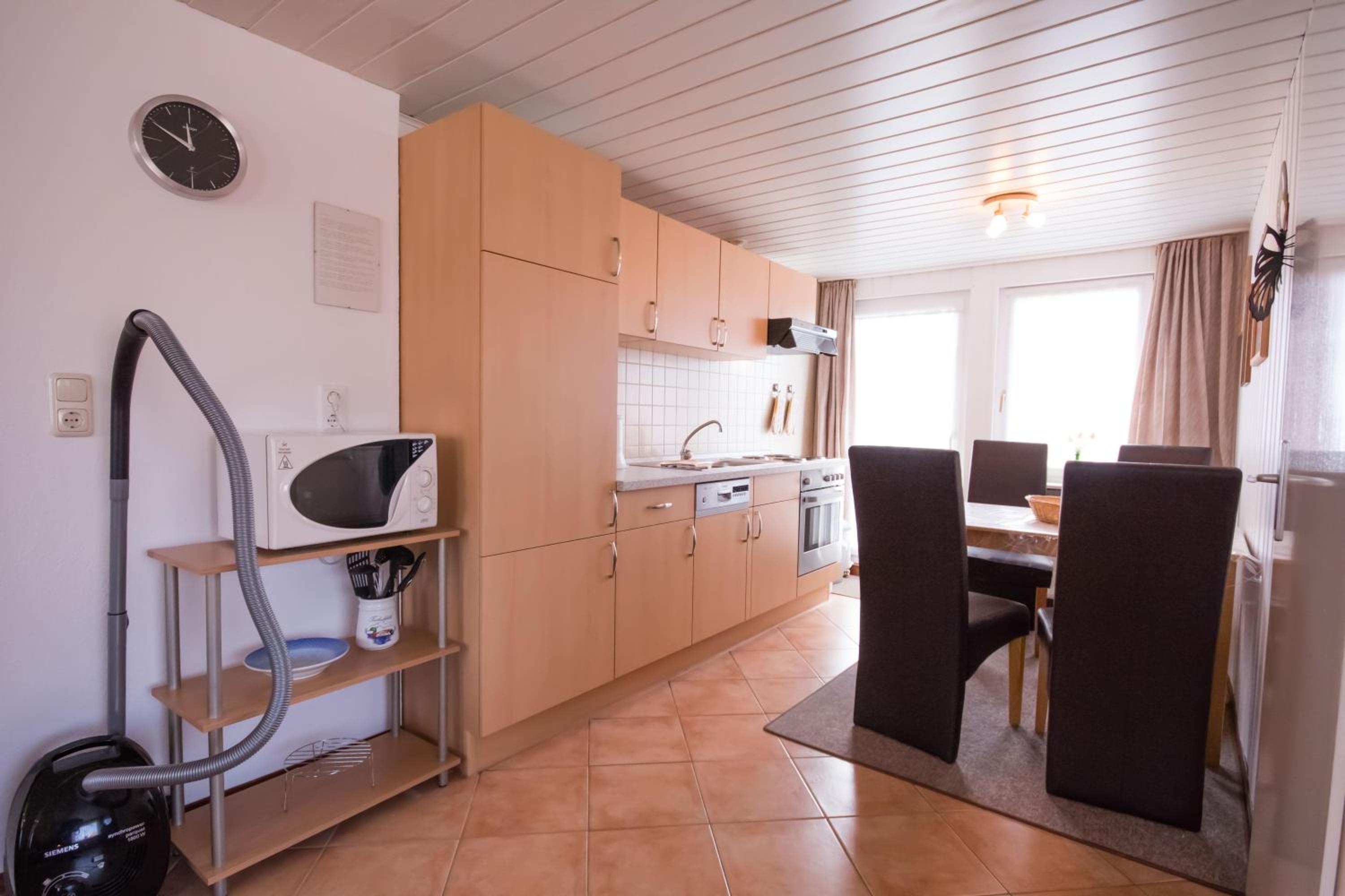Haus-Karin-Ferienwohnung-2