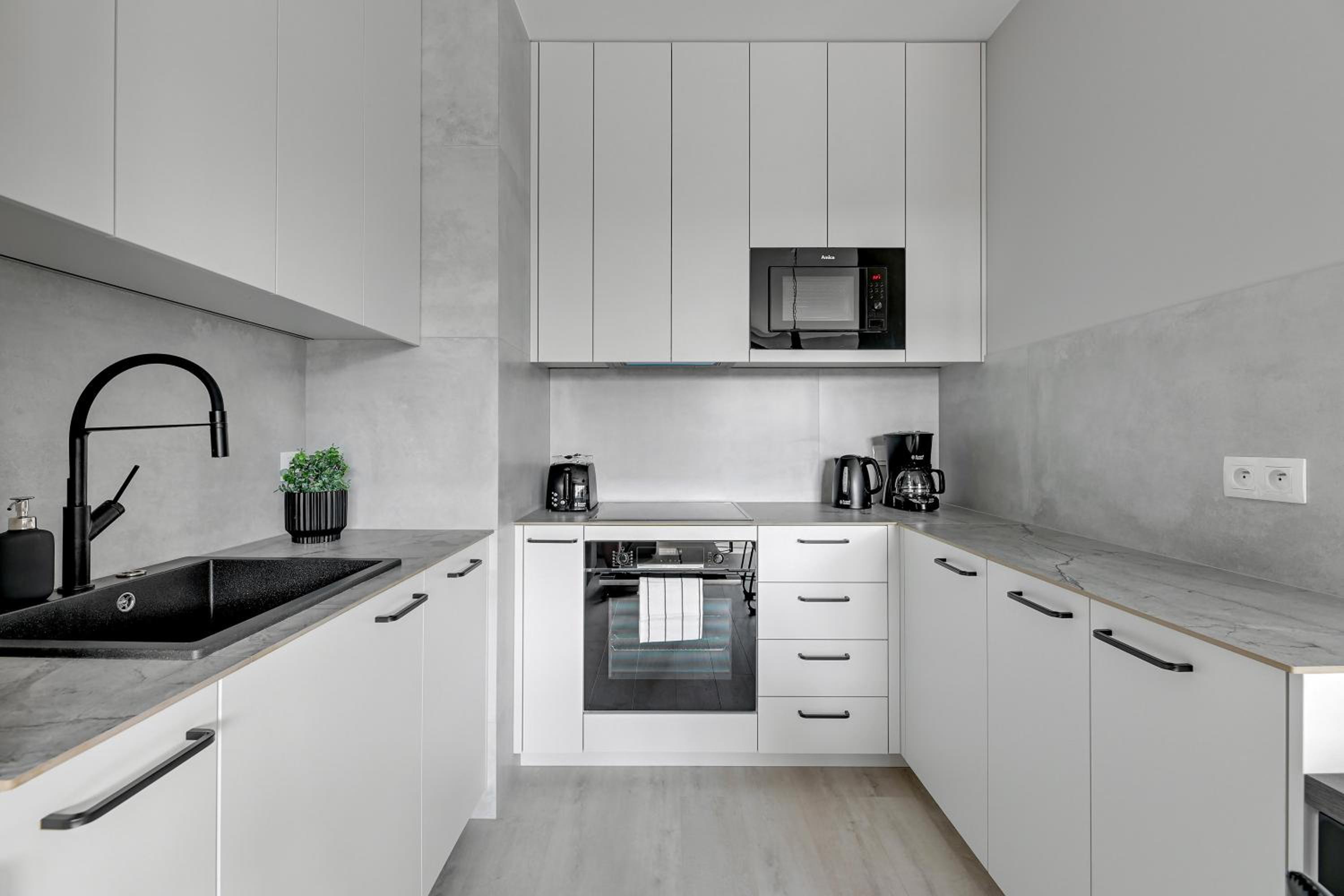 Flatbook - City Center Apartments Doki Living