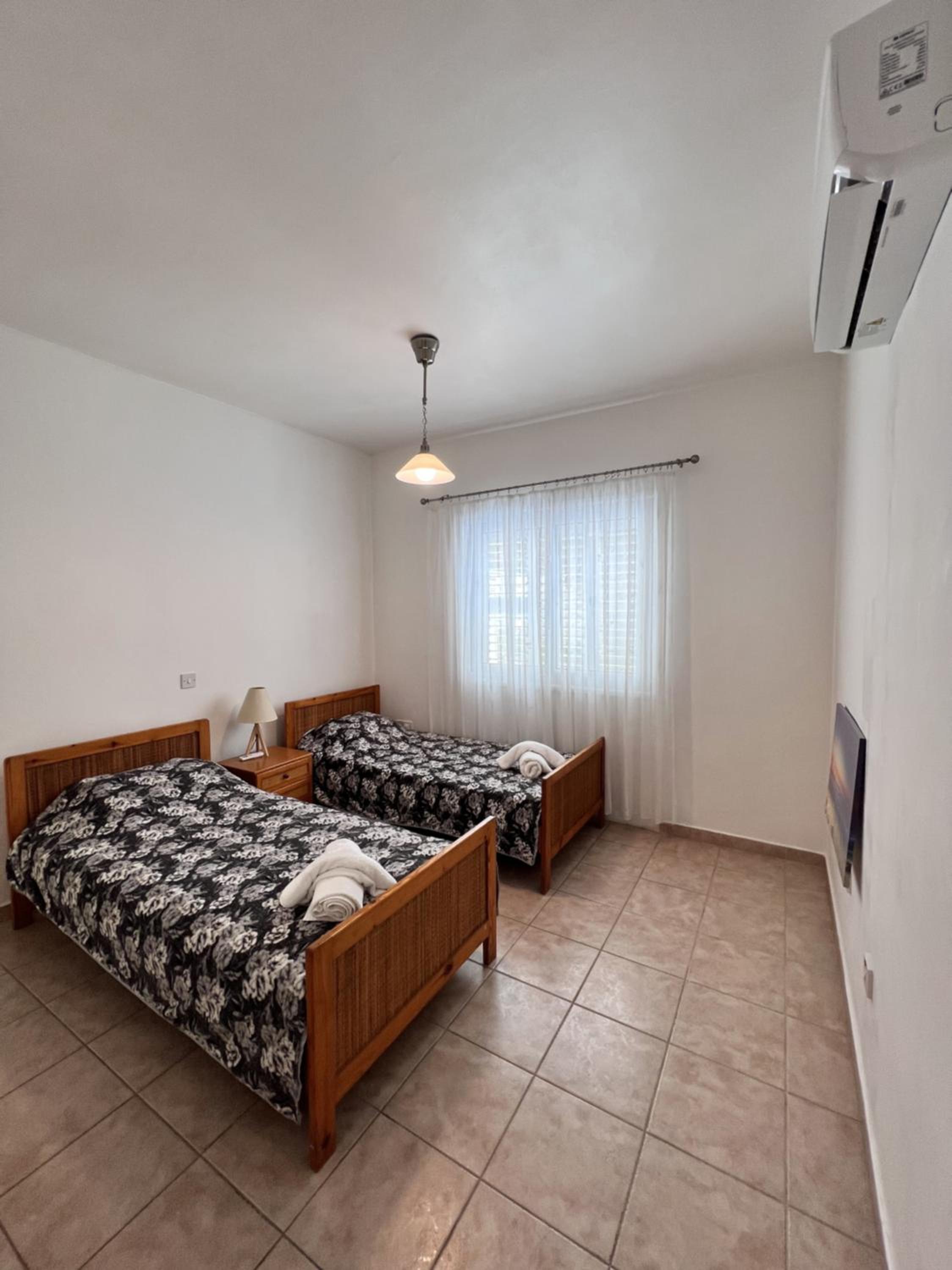 Pafia Sunbeach Townhouse