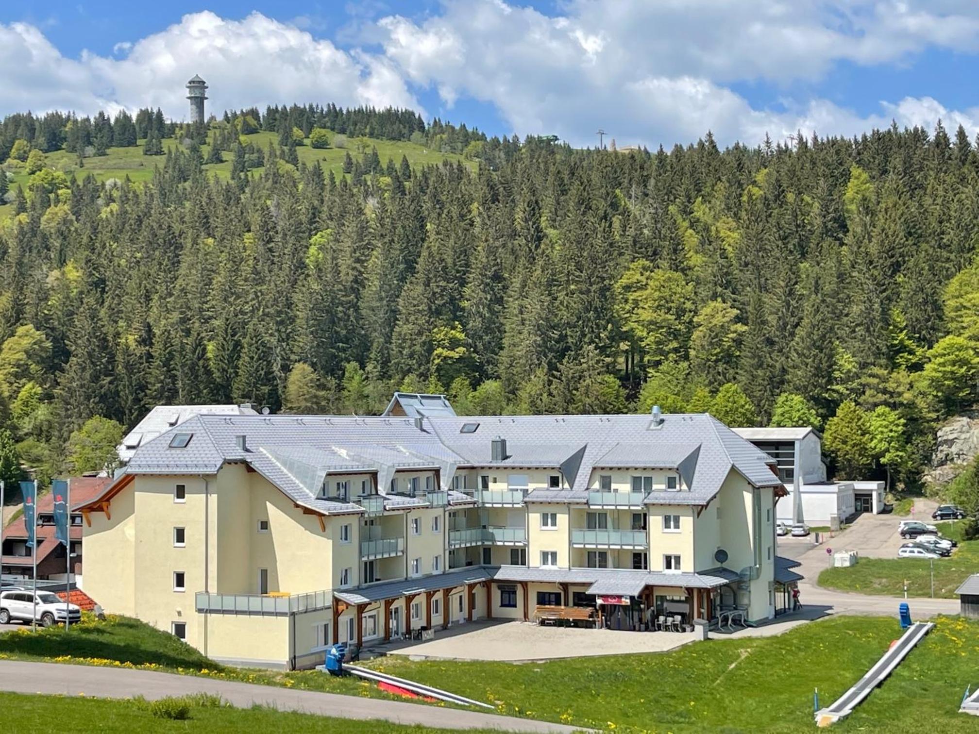 Neue Ferienwohnung mit Whirlpool und Sauna in der Residenz Grafenmatt inklusive HochschwarzwaldCard