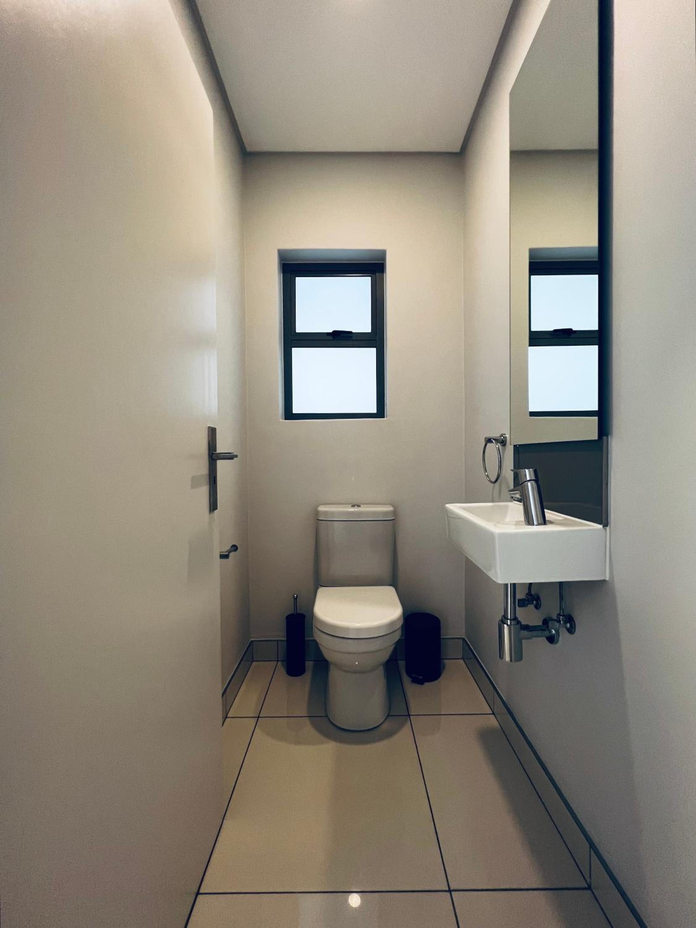 The Median Apartments photo 3