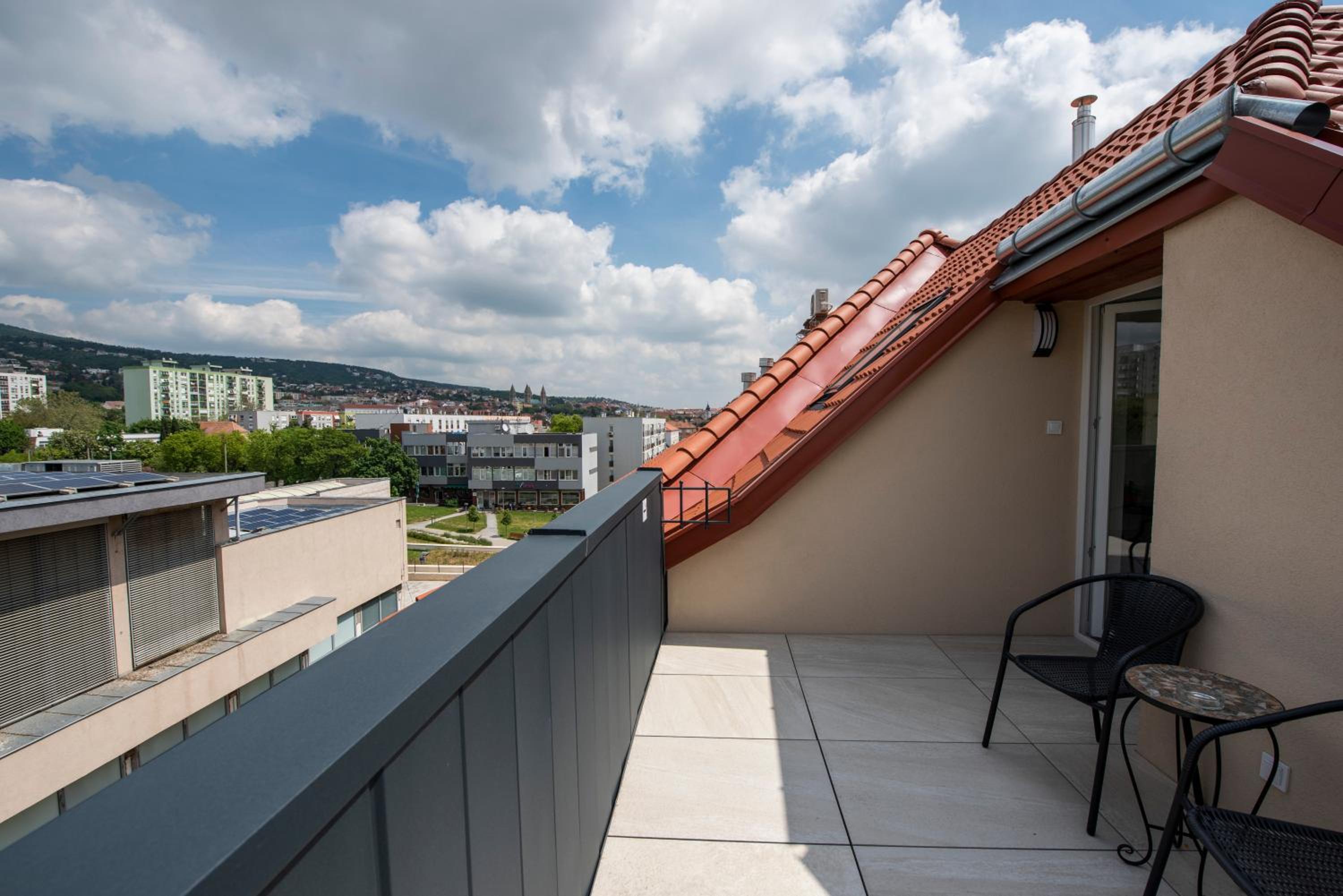 Pécs City View- free parking