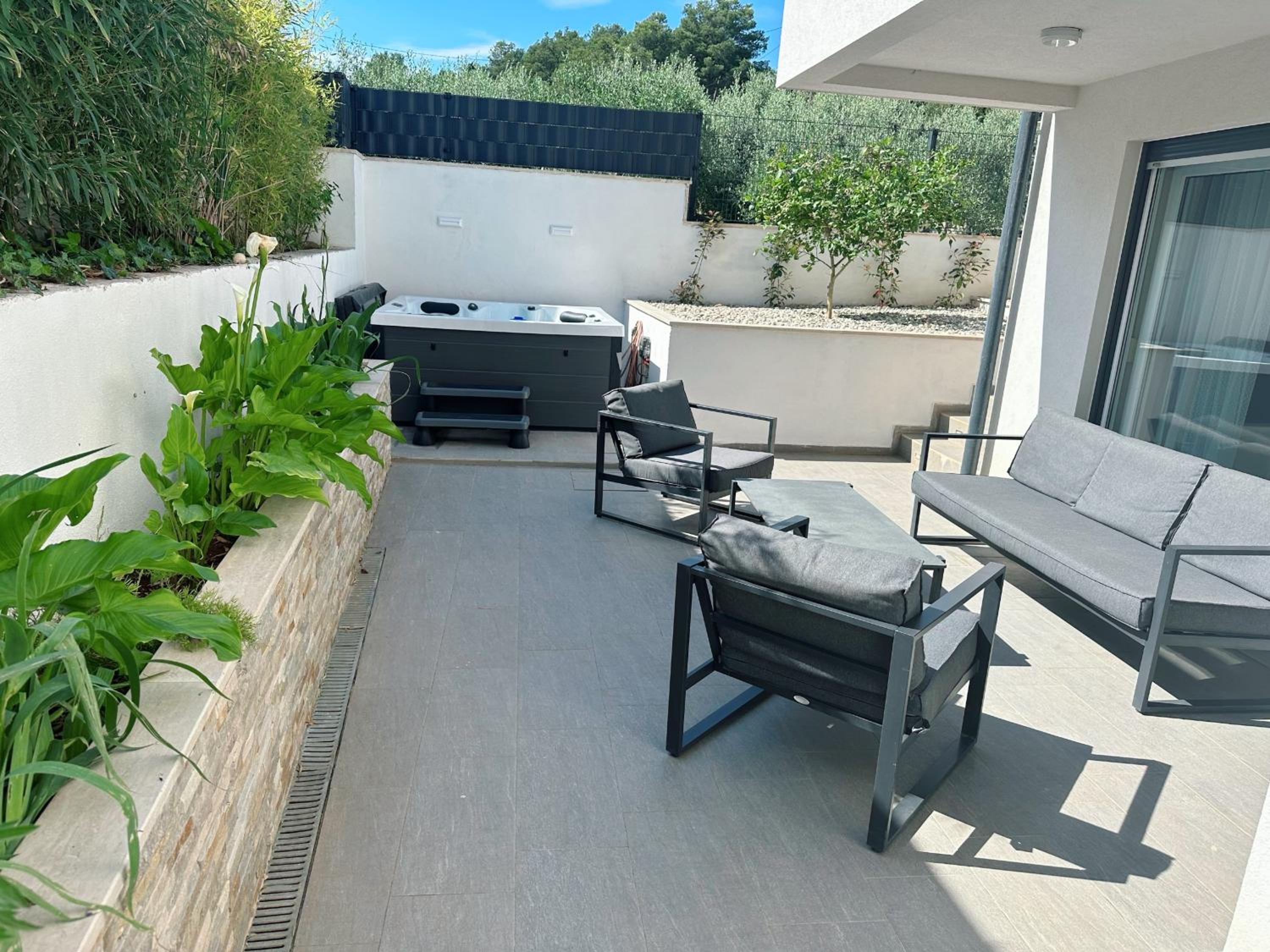 Photo 50