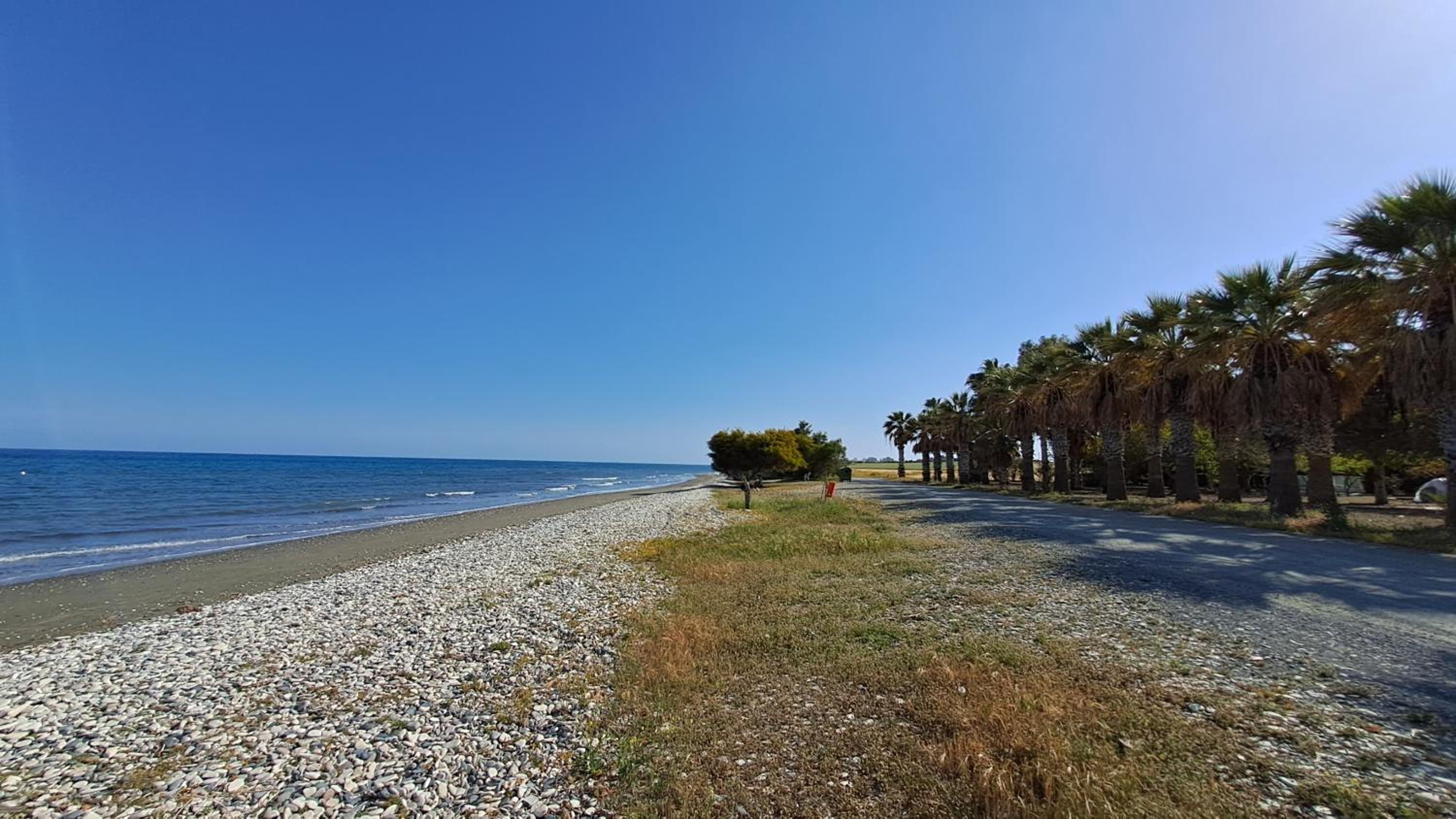 Comfortable 2BR Seaside House & Free Parking