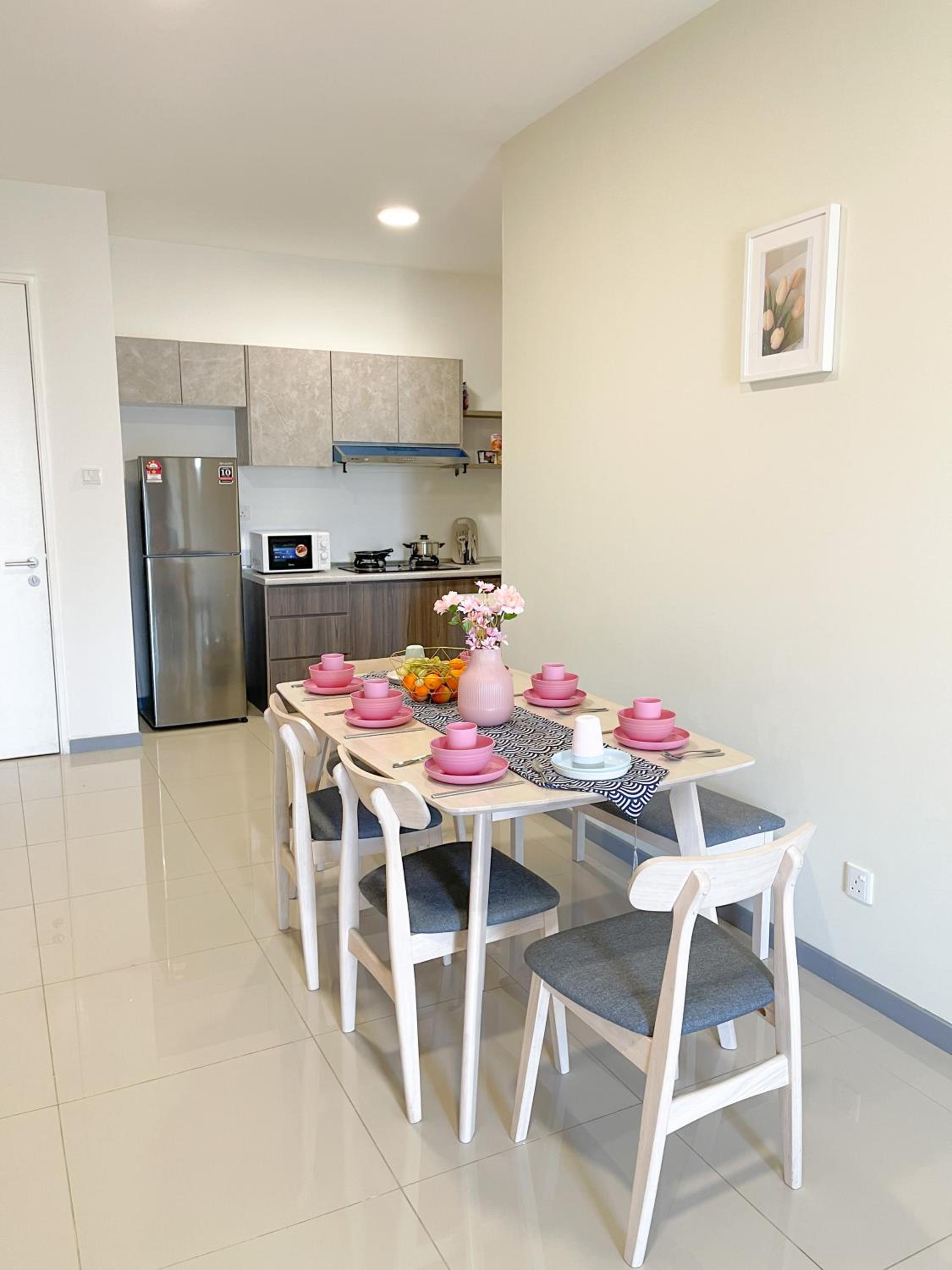 Cozy Family Suite Kepong DesaPark MontKiara Publika Mitec