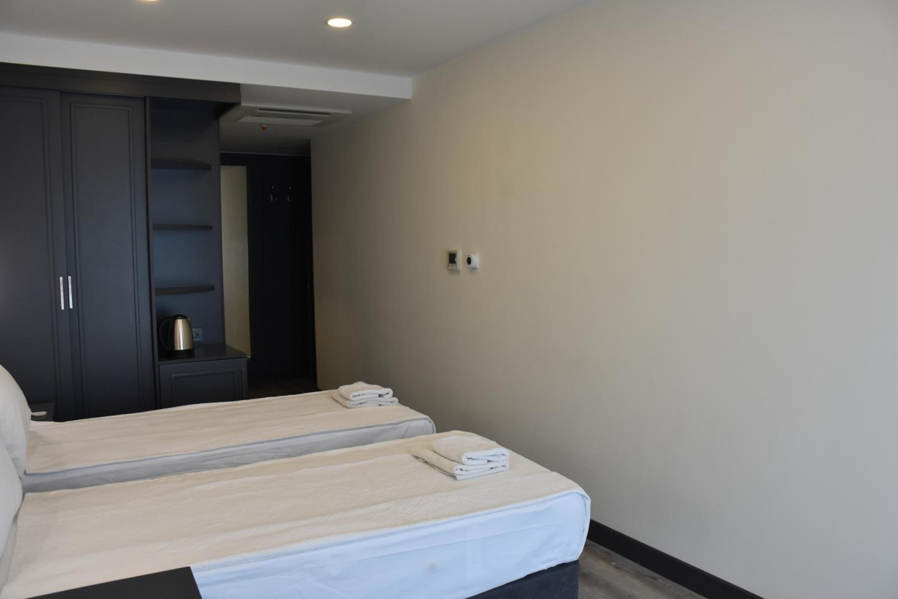 Shishly Palace Otel - Image 6