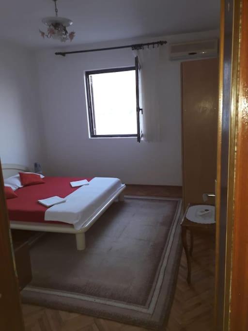 Lidija Apartments