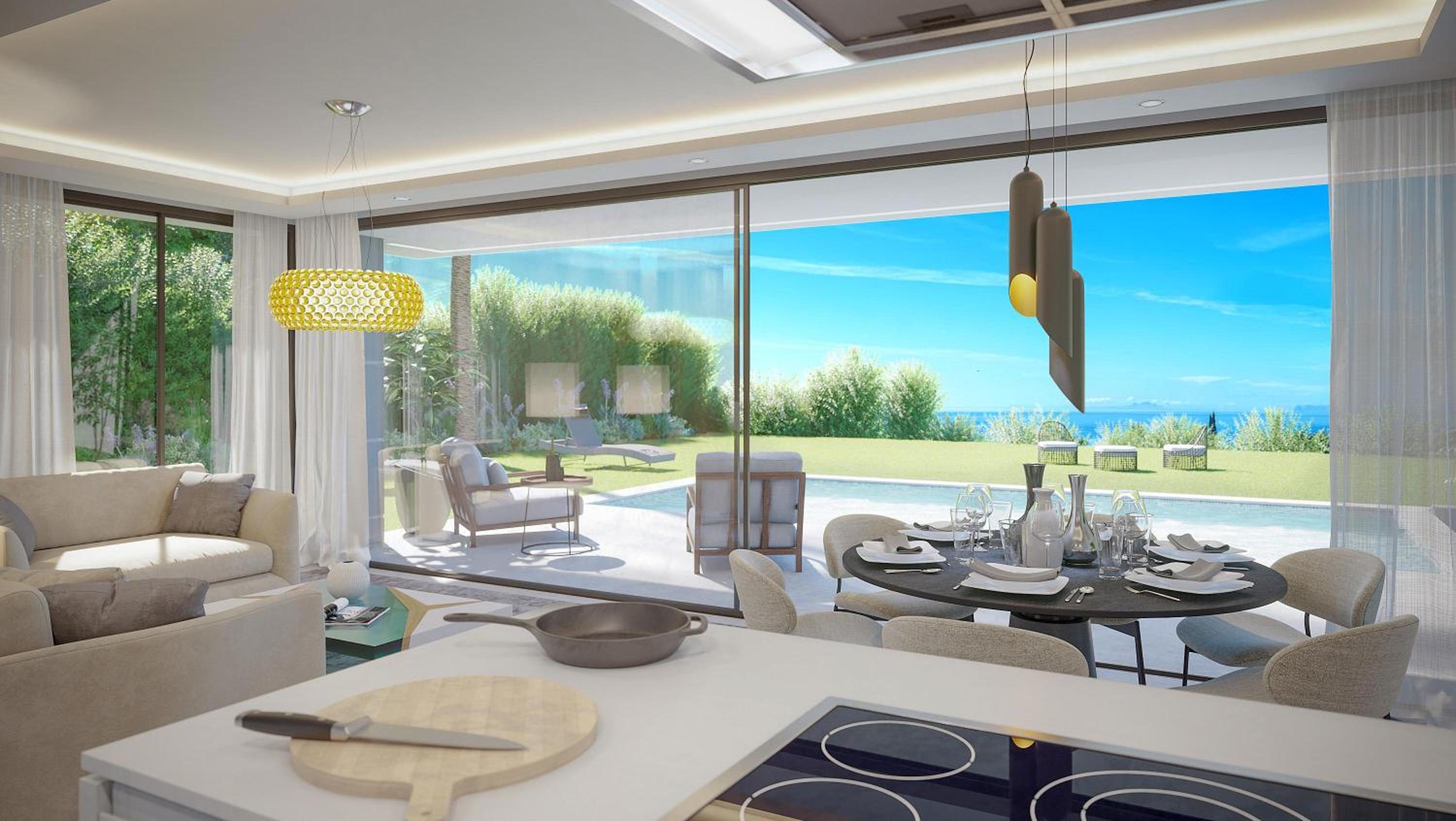 Luxury Villa in perfect location with sea views