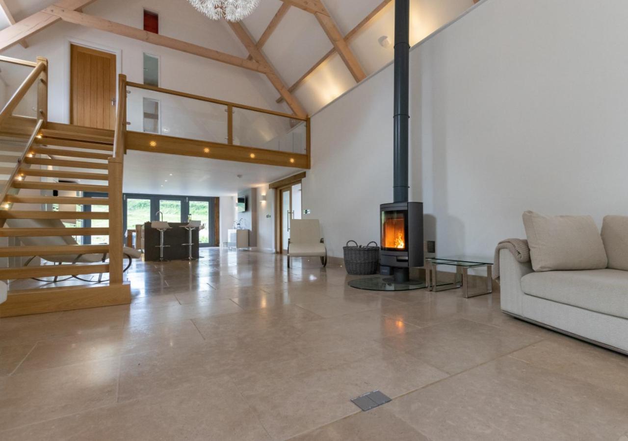 4 Bed in Drewsteignton oc-bc2408