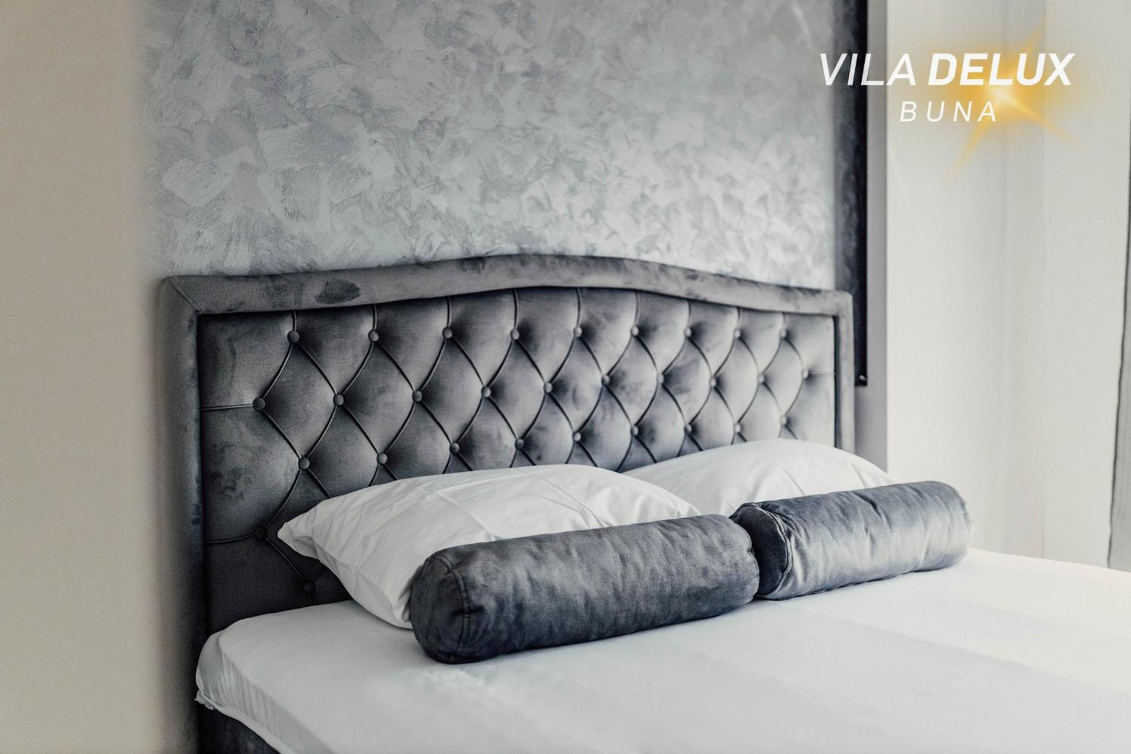 Villa Deluxe Buna