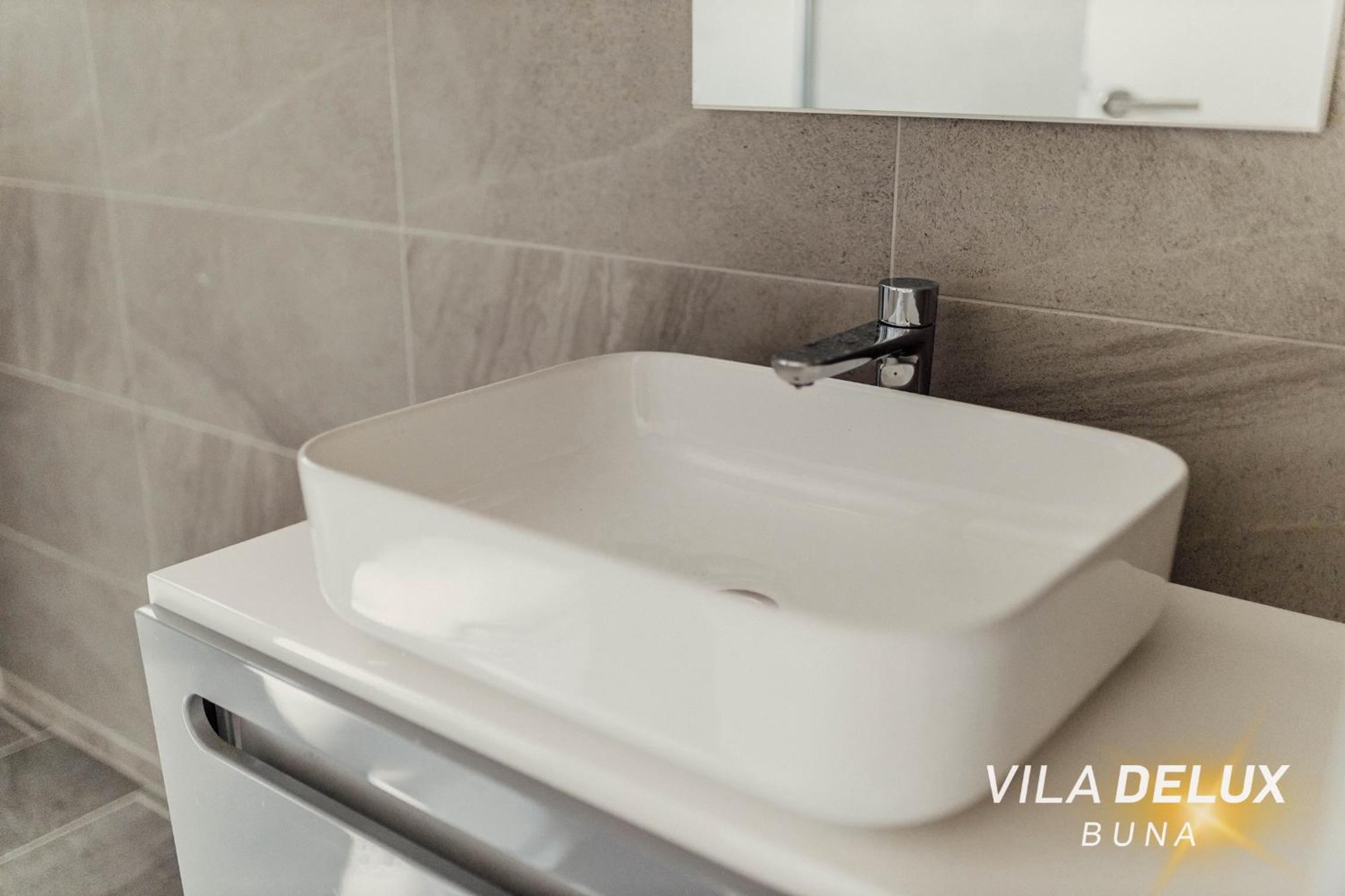 Villa Deluxe Buna