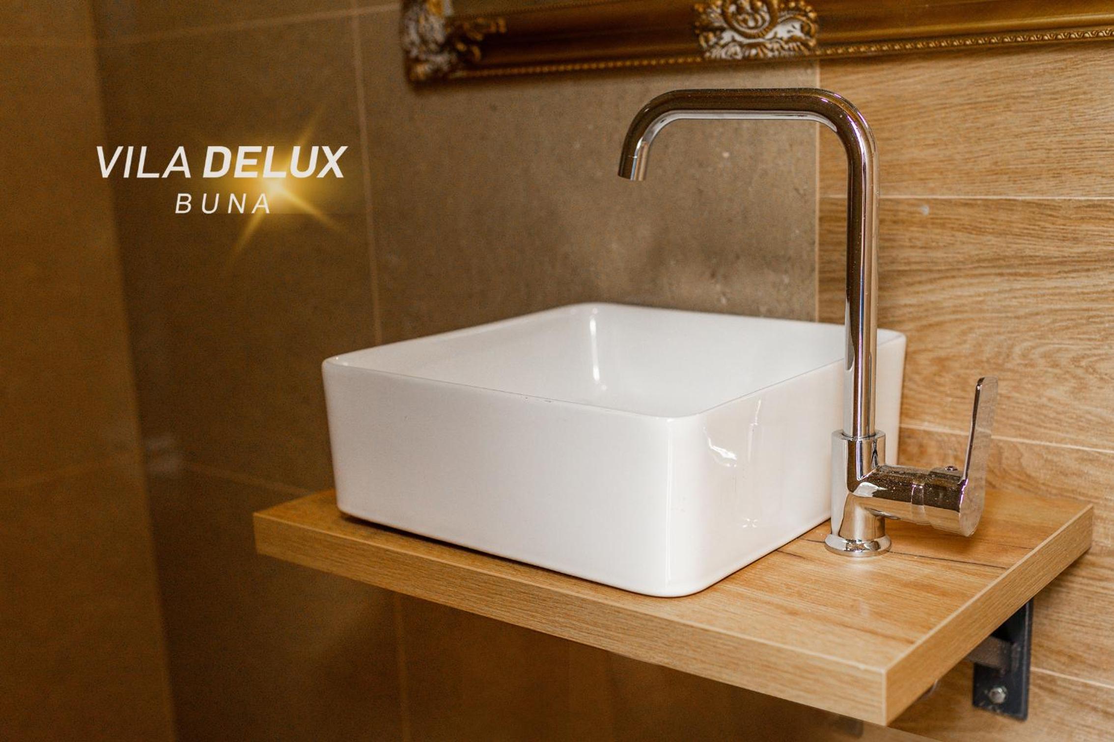 Villa Deluxe Buna