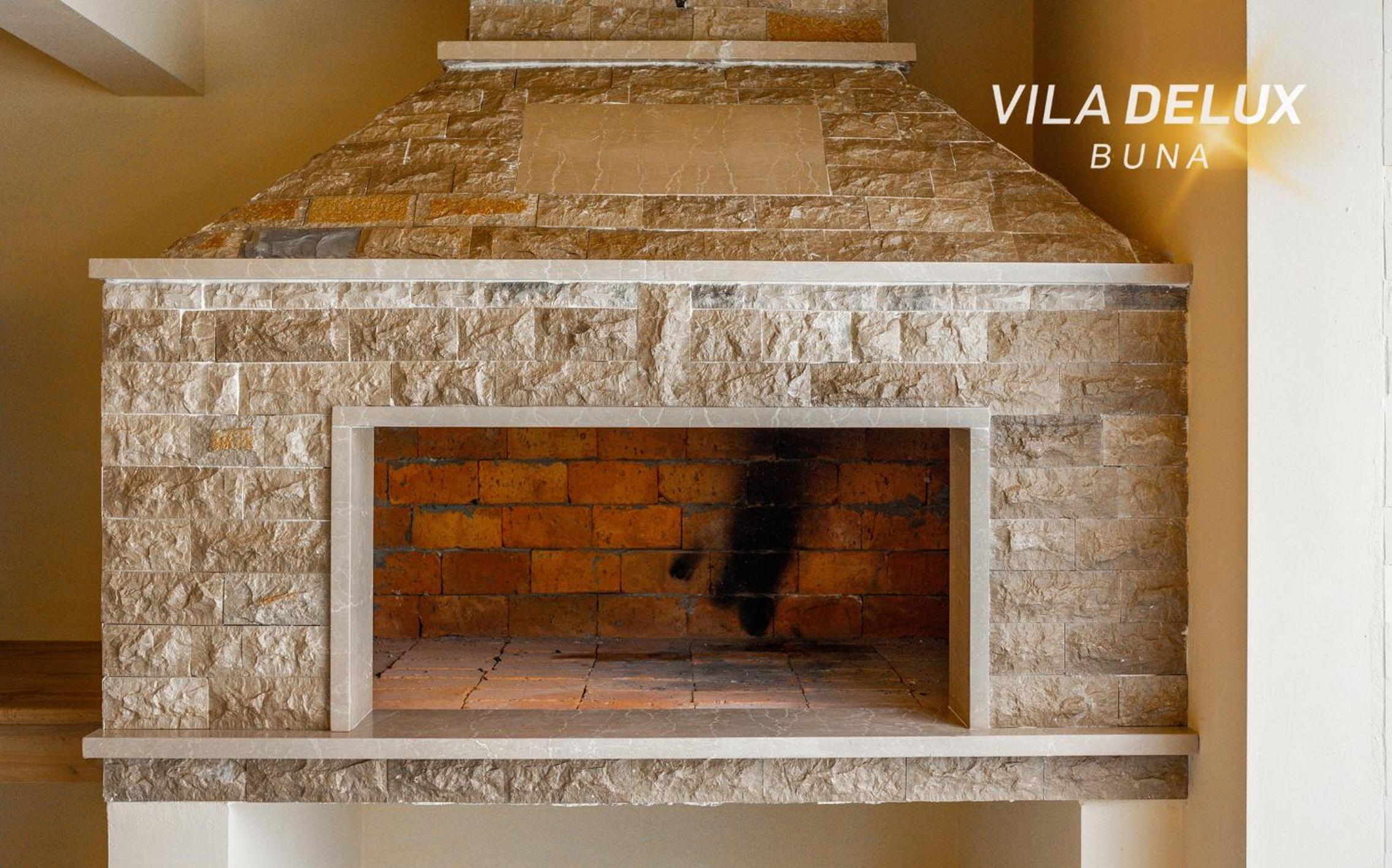 Villa Deluxe Buna