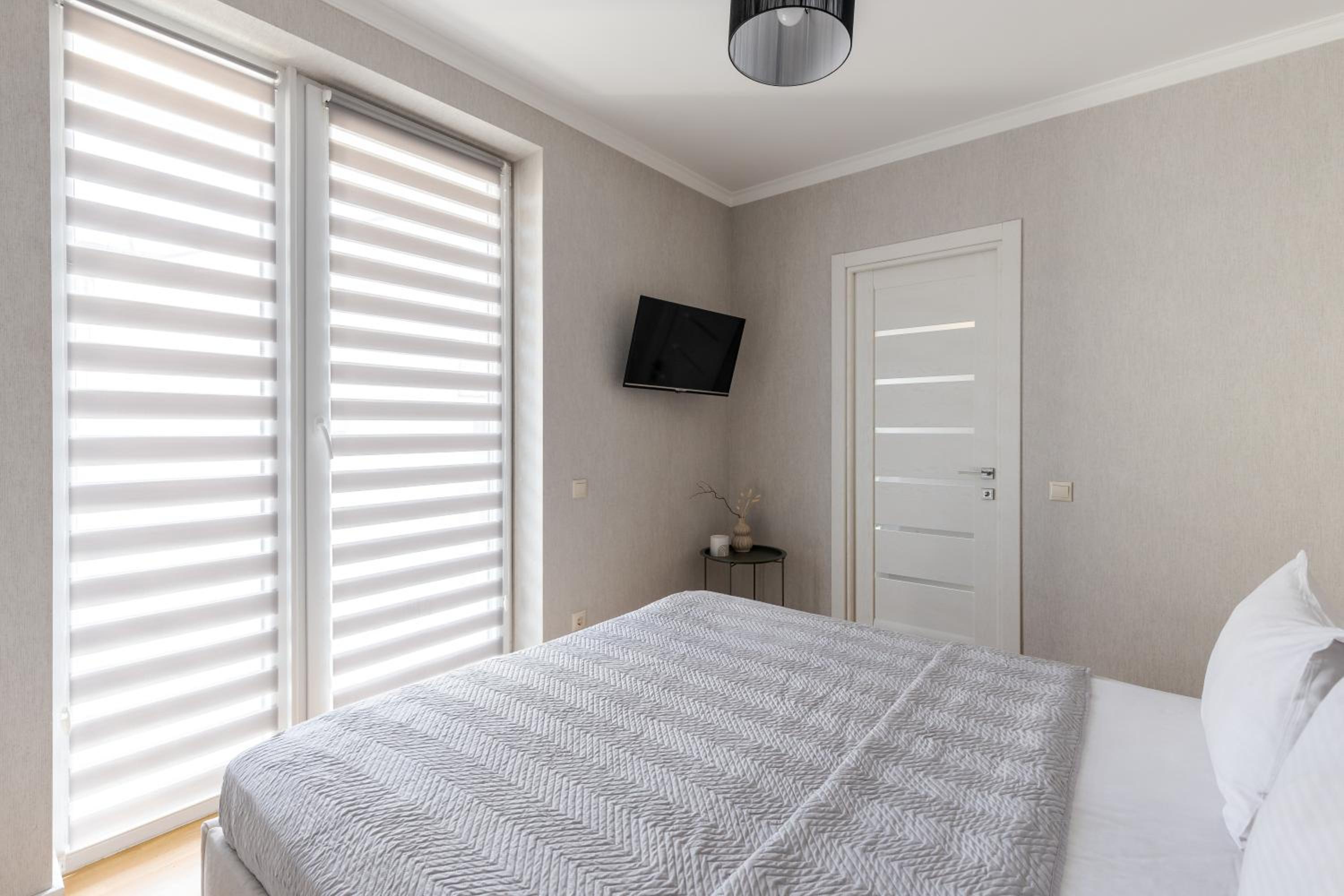 InshiApartments on Hazova str