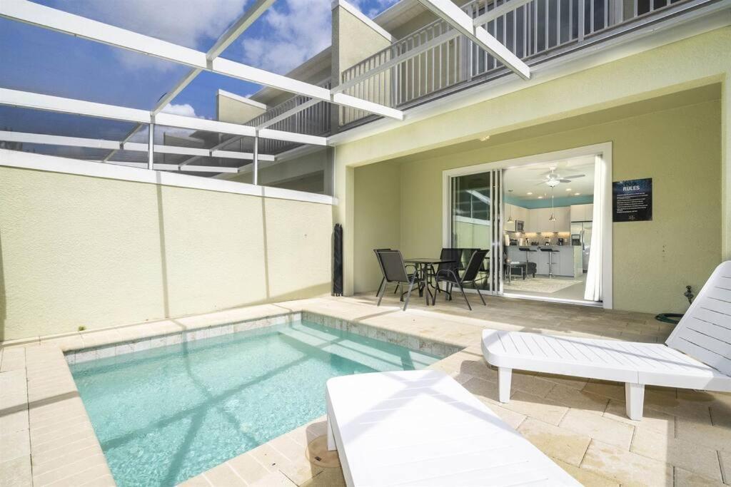 Mickey Mouse Magical Townhome near Disney - SER01