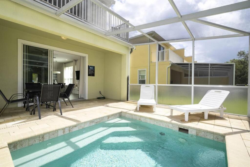 Mickey Mouse Magical Townhome near Disney - SER01