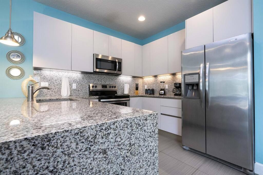 Mickey Mouse Magical Townhome near Disney - SER01