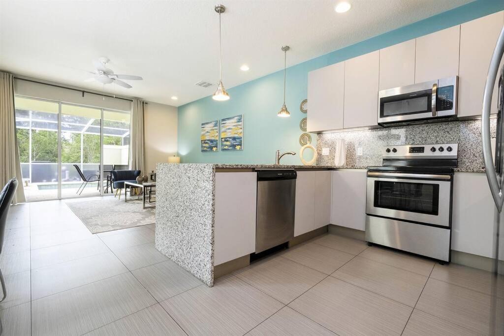 Mickey Mouse Magical Townhome near Disney - SER01