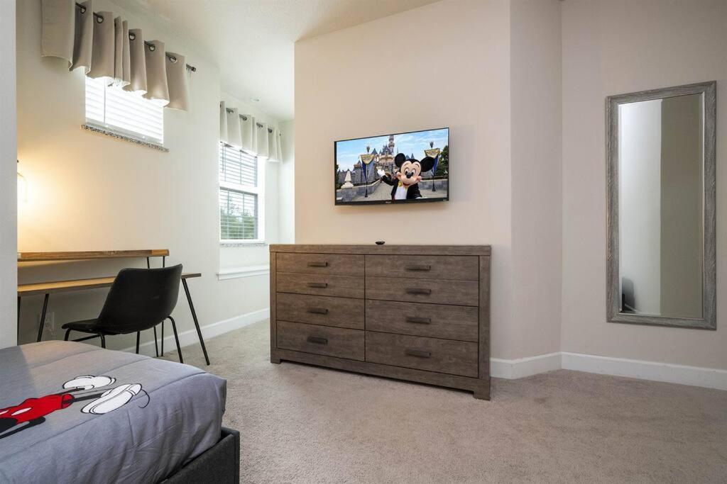 Mickey Mouse Magical Townhome near Disney - SER01