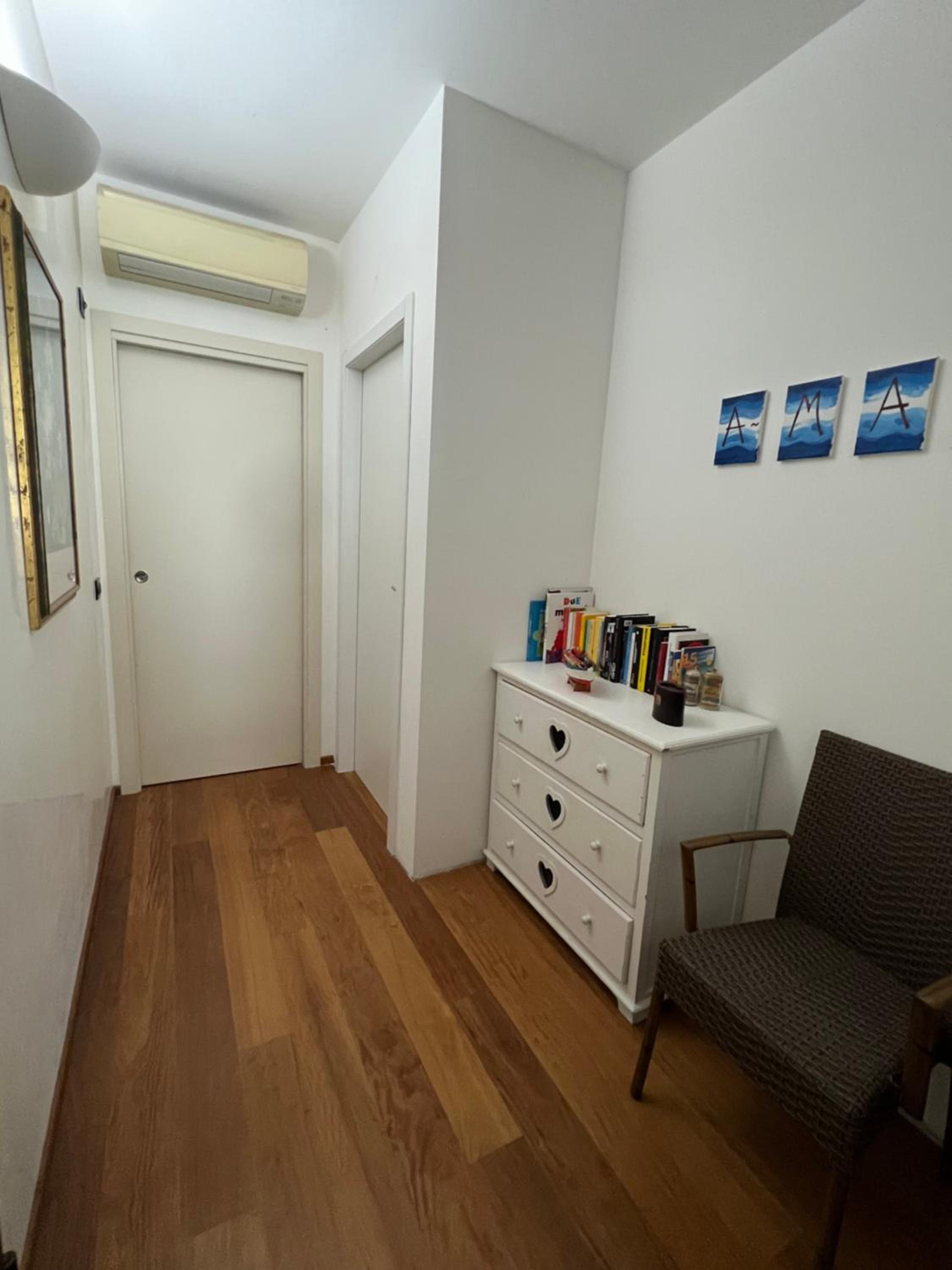 Tri locale A-Mare view 3