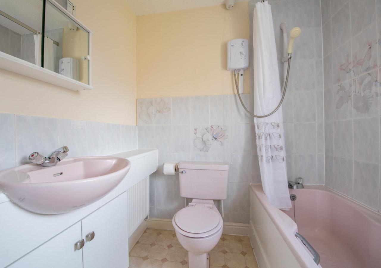 2 Bed in Torquay oc-h28261
