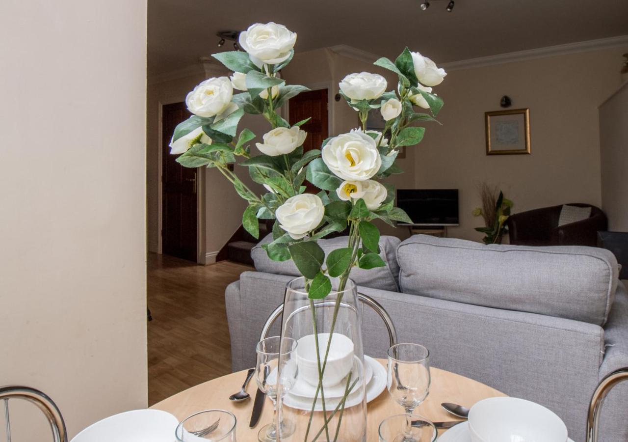 2 Bed in Torquay oc-h25471