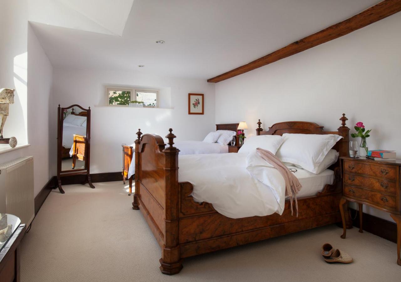 4 Bed in Honiton oc-hutfar