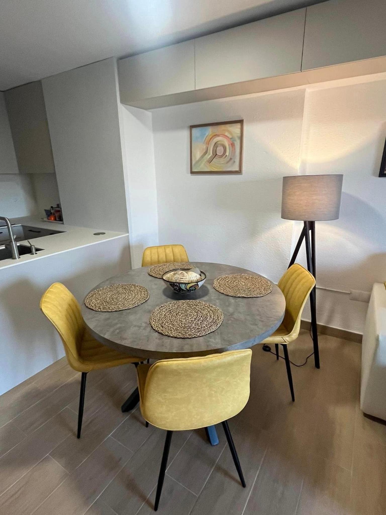 Sunny Apartment Aquario